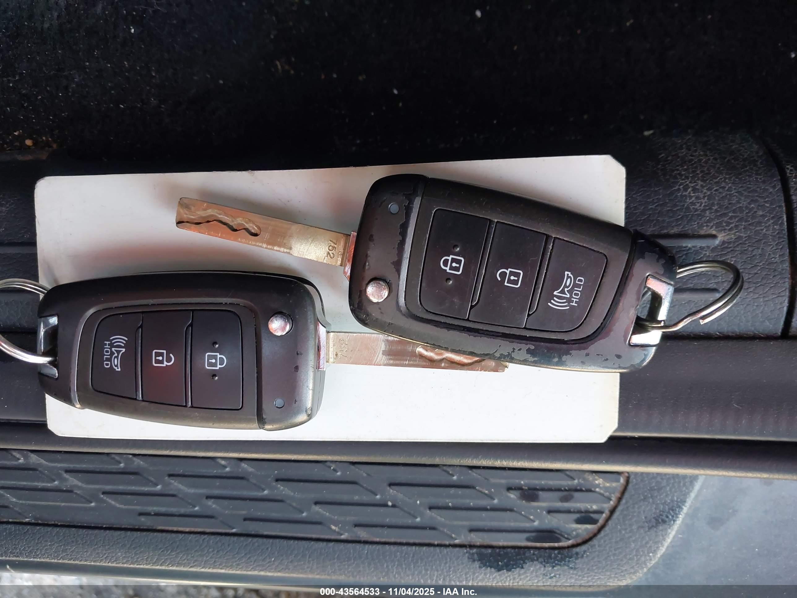 HYUNDAI PALISADE image 11