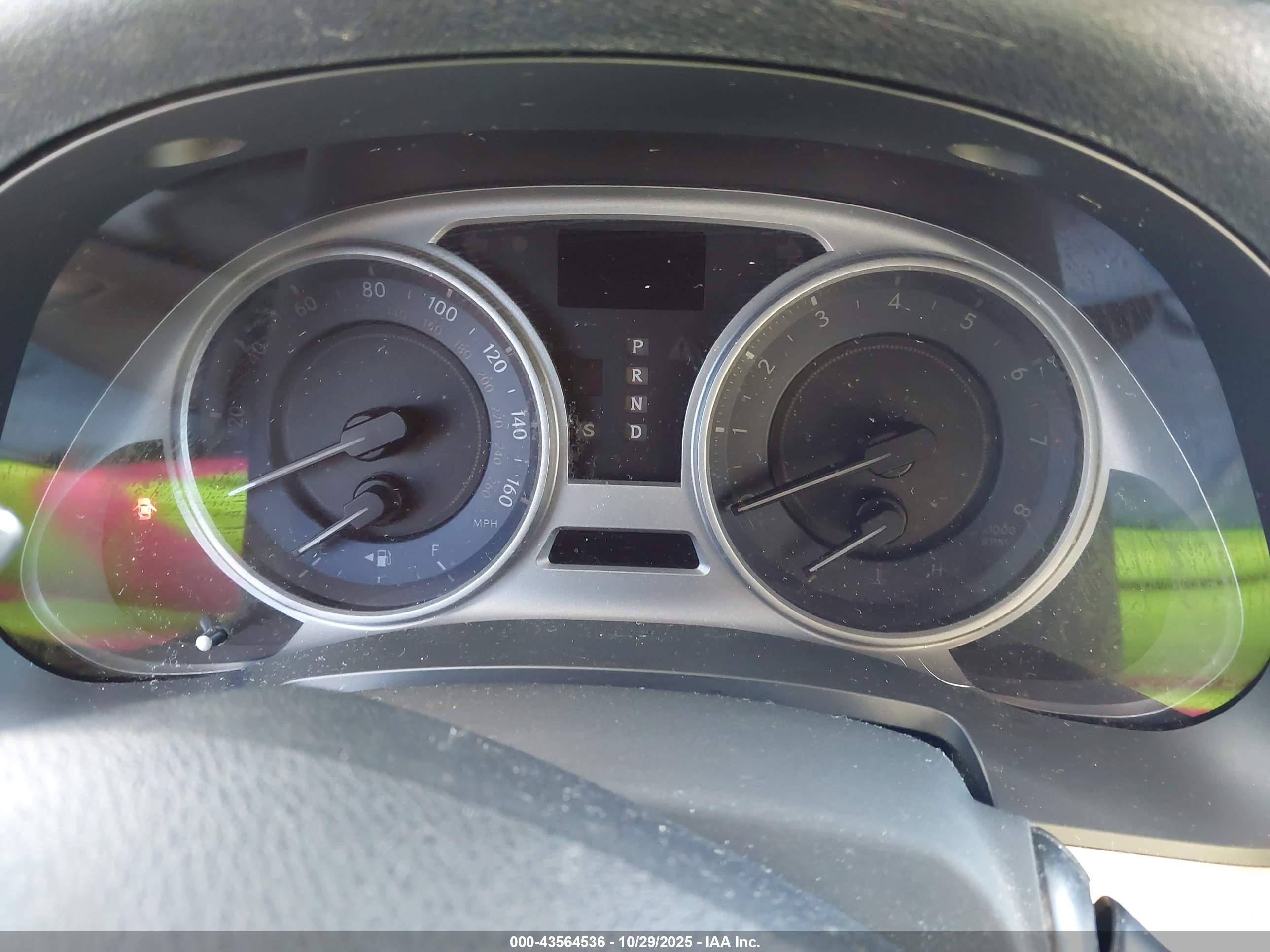 LEXUS IS image 7