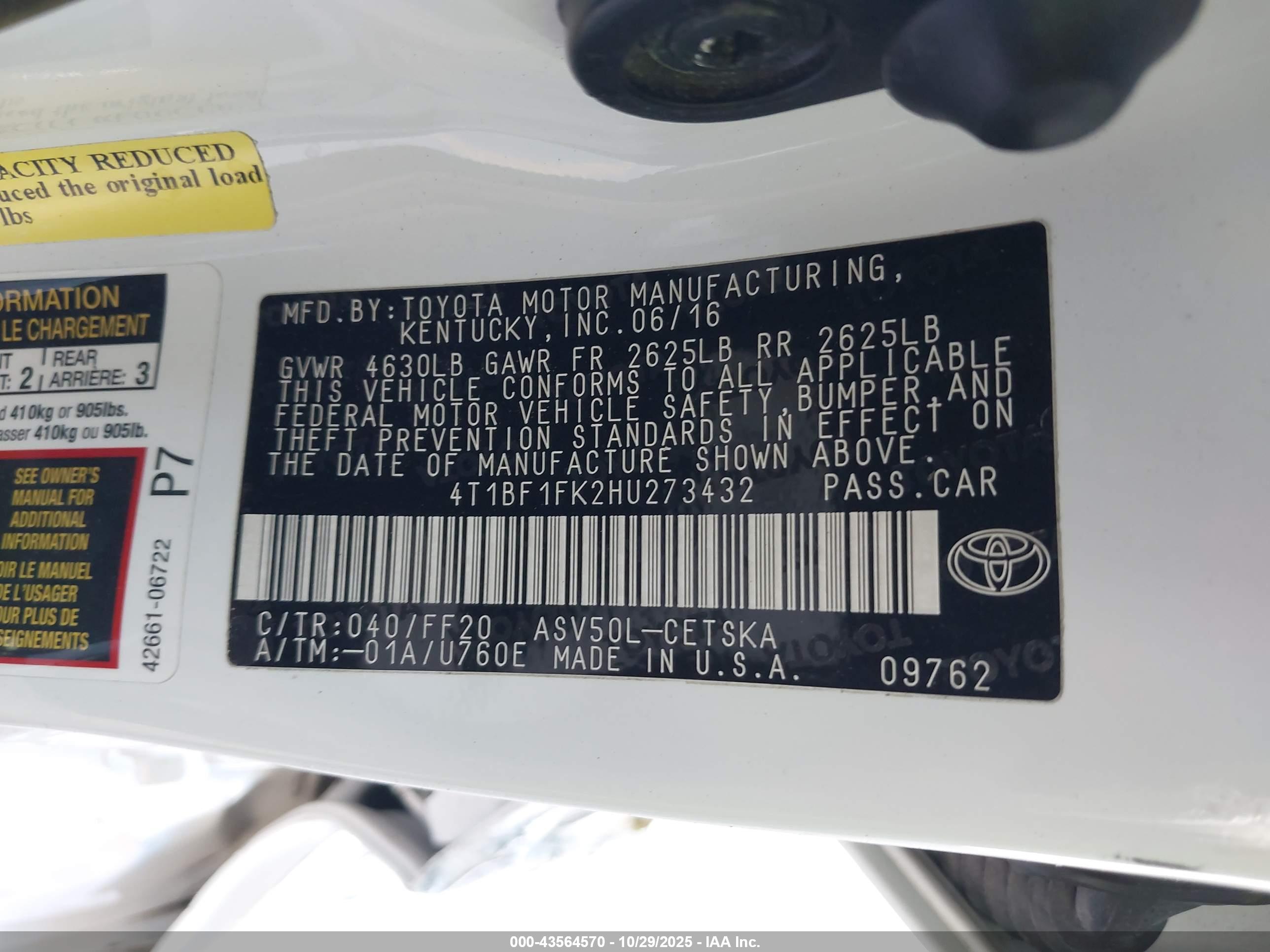 TOYOTA CAMRY image 9