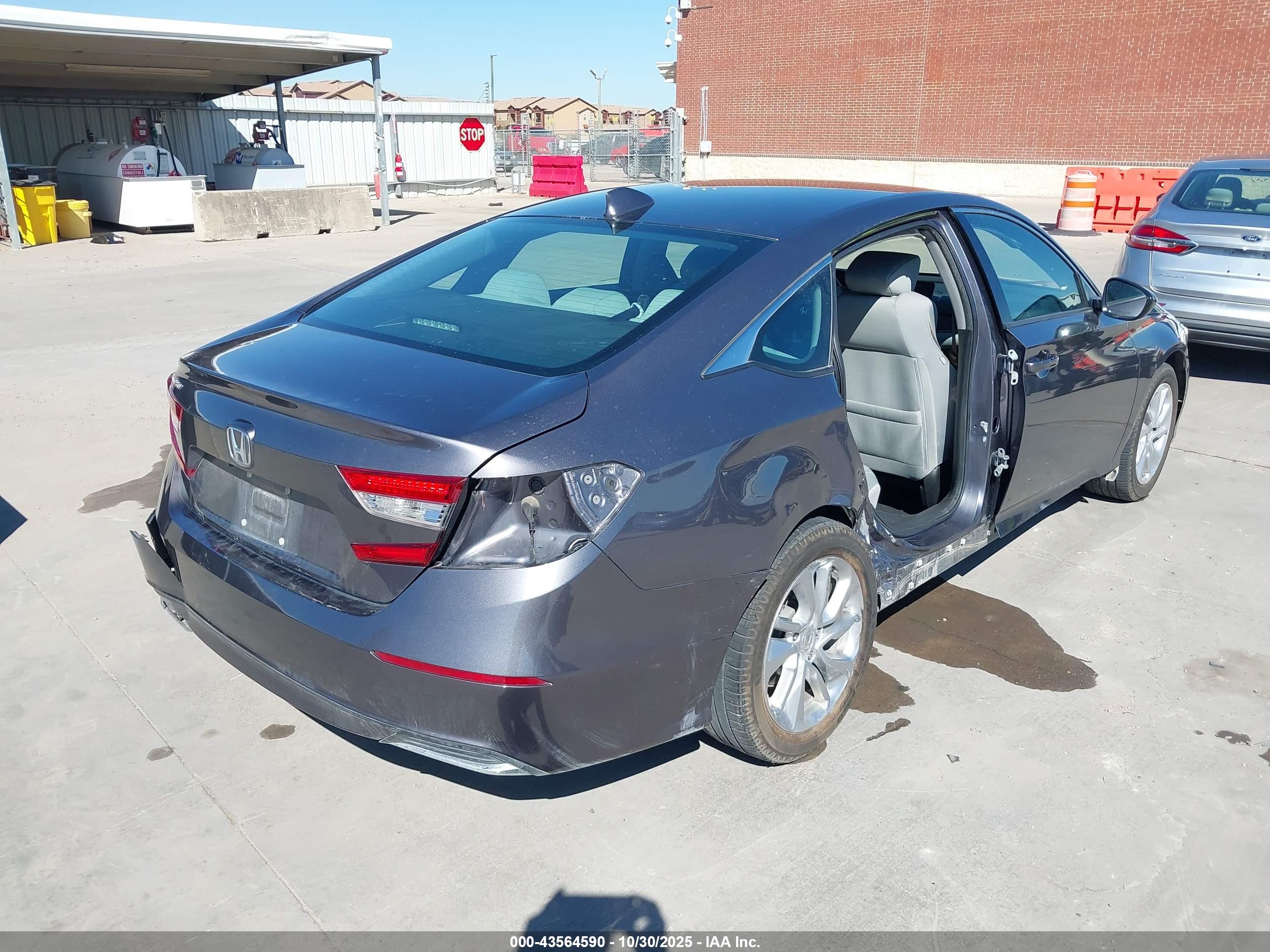 HONDA ACCORD image 4
