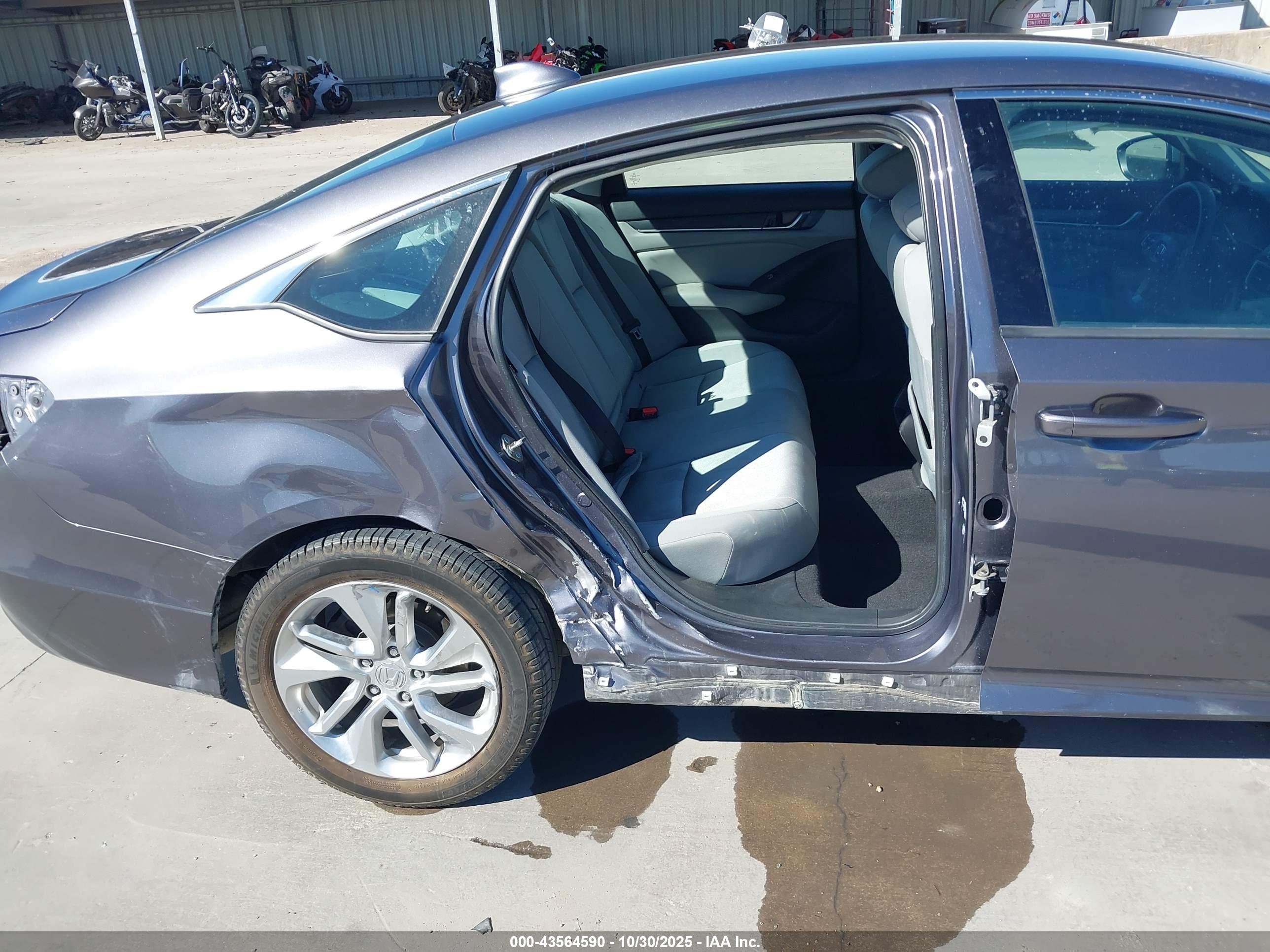 HONDA ACCORD image 6