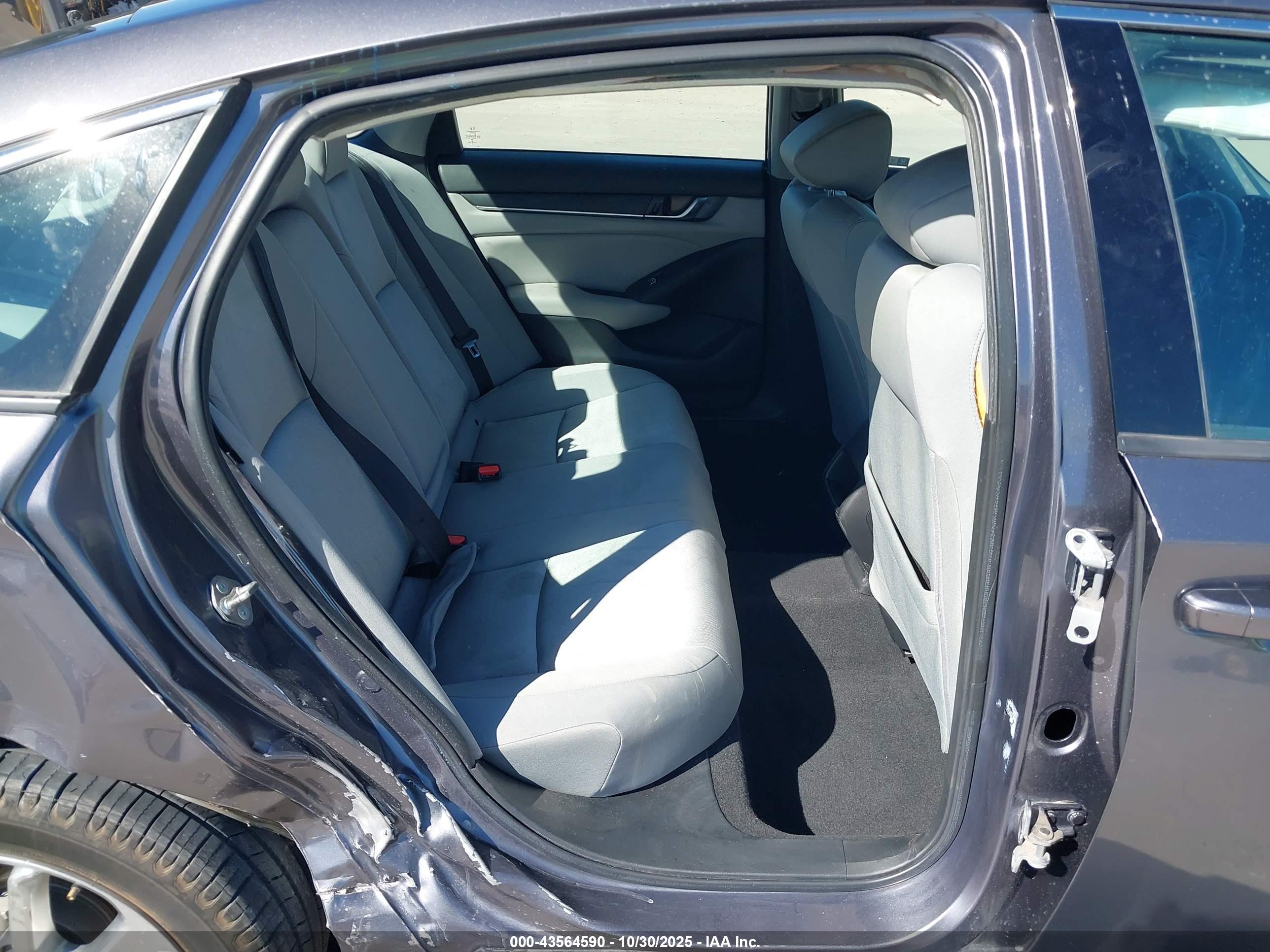 HONDA ACCORD image 8