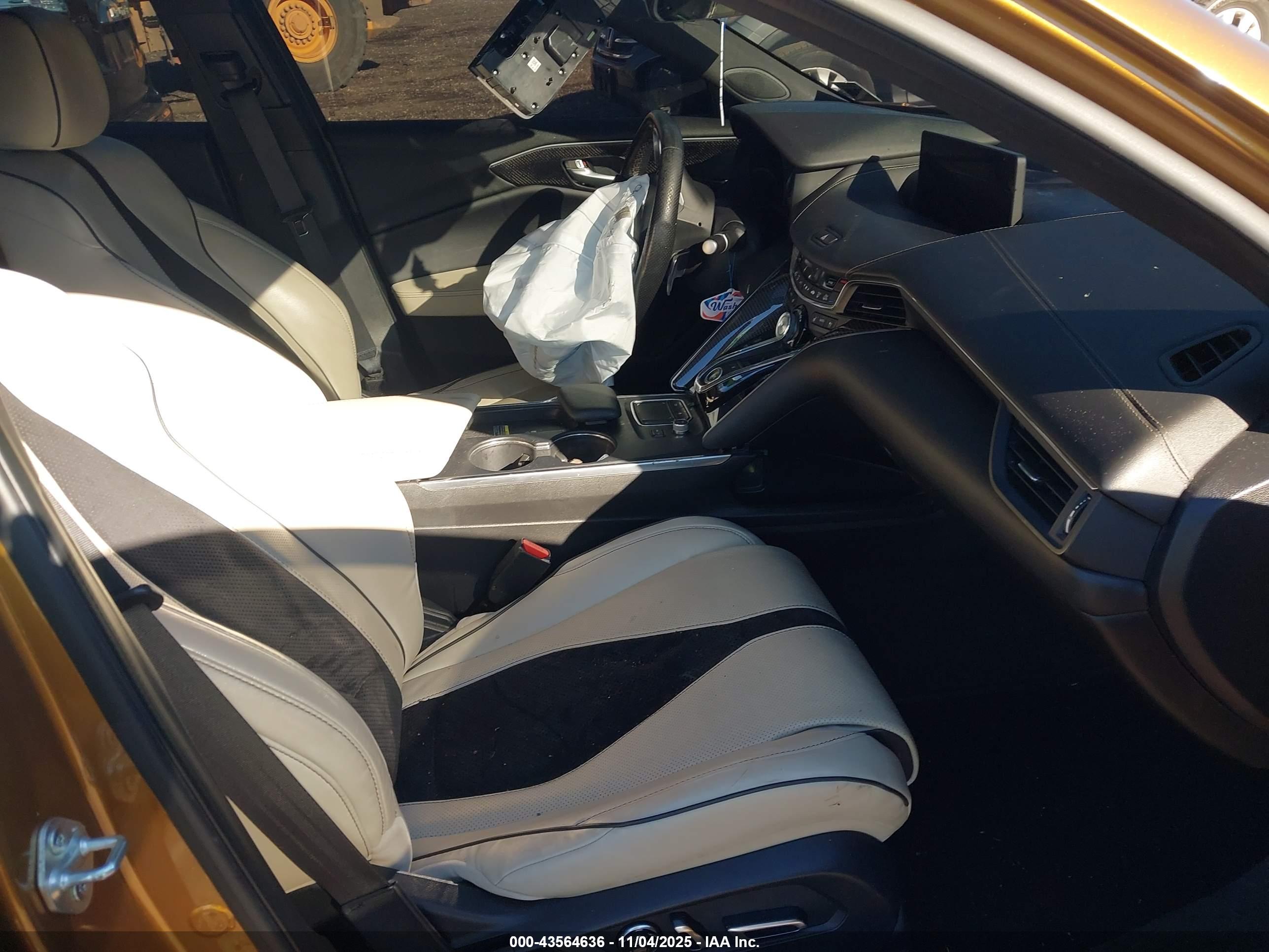 ACURA TLX image 5