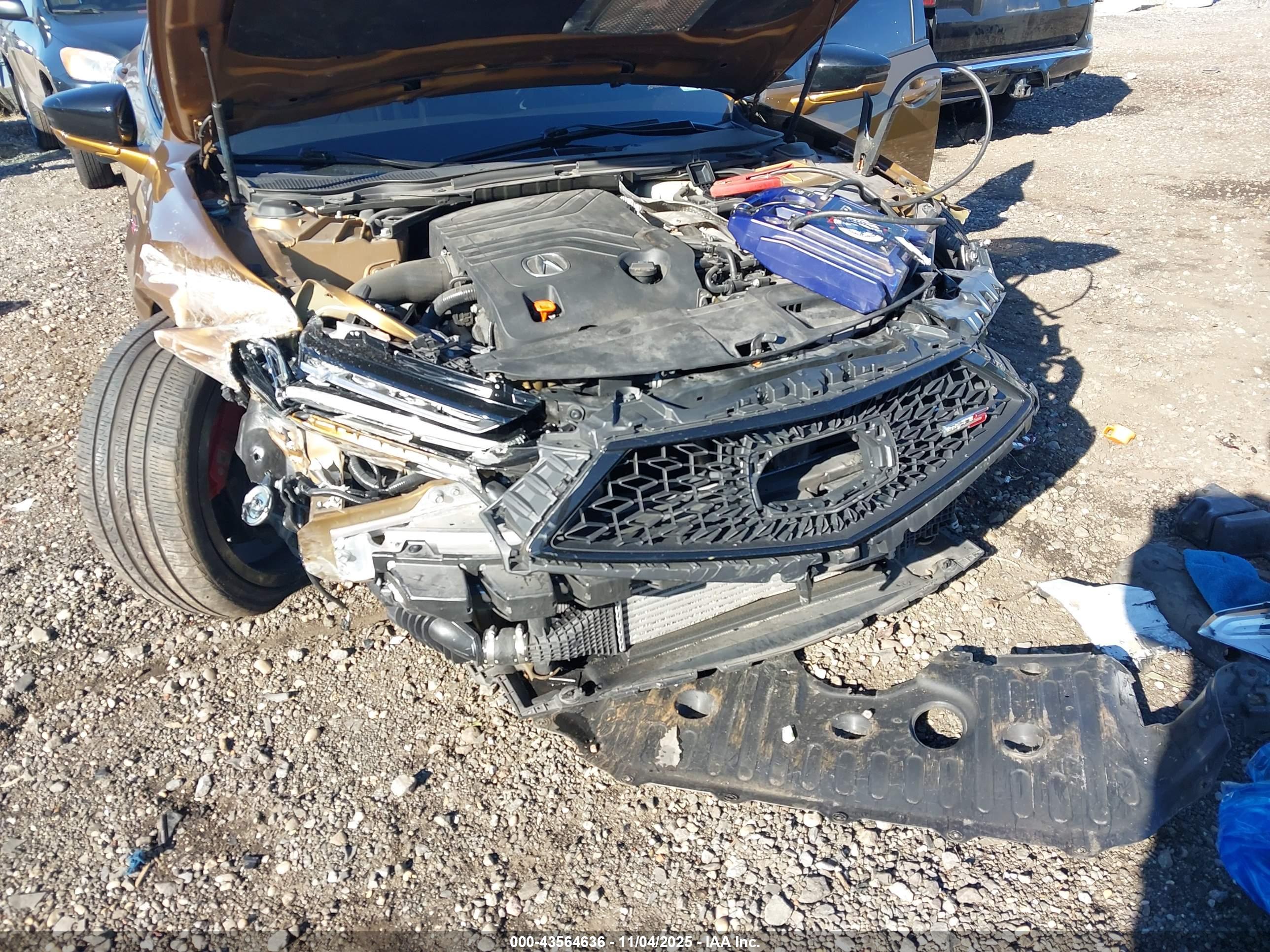 ACURA TLX image 6