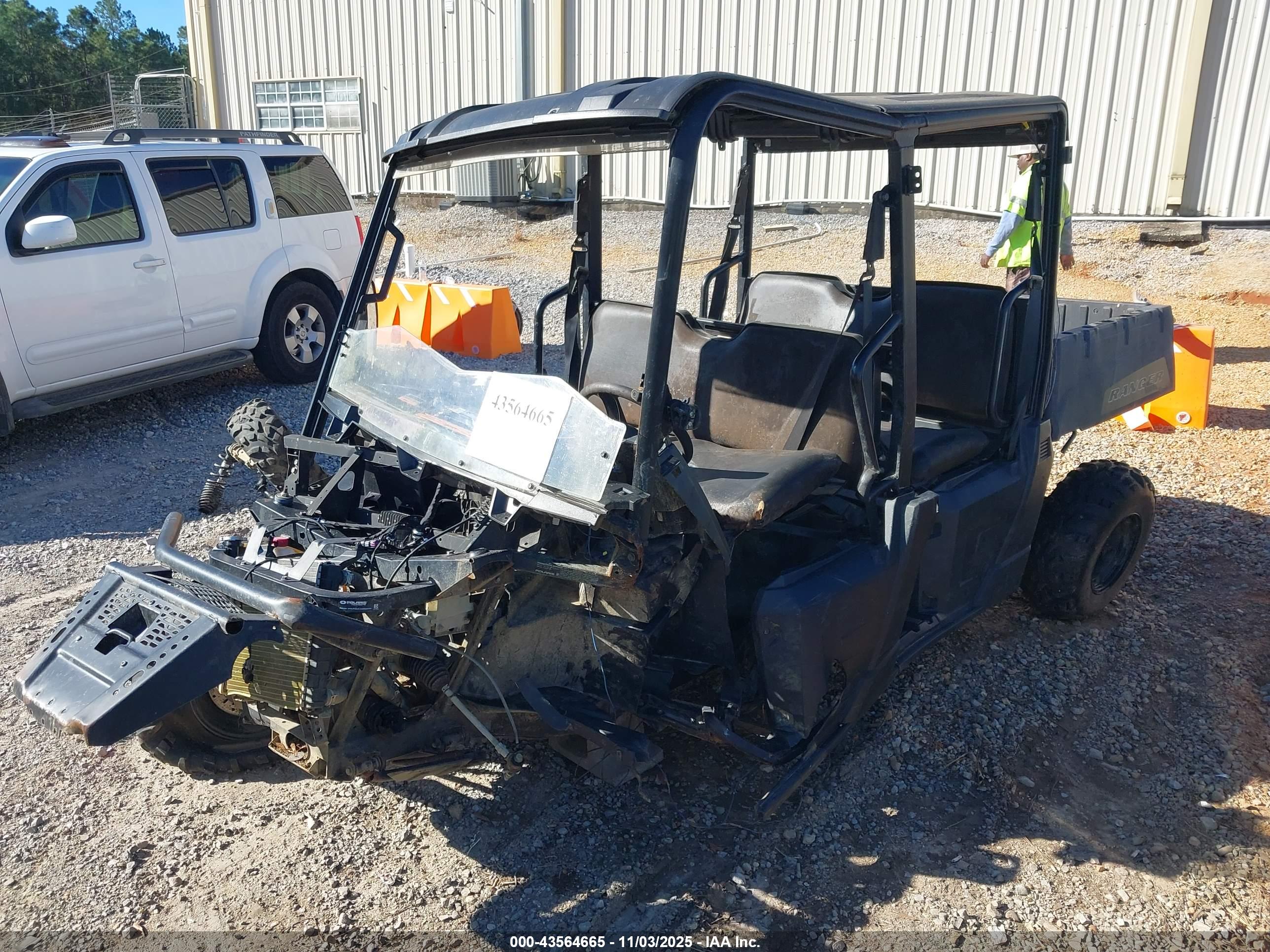 POLARIS RANGER image 2