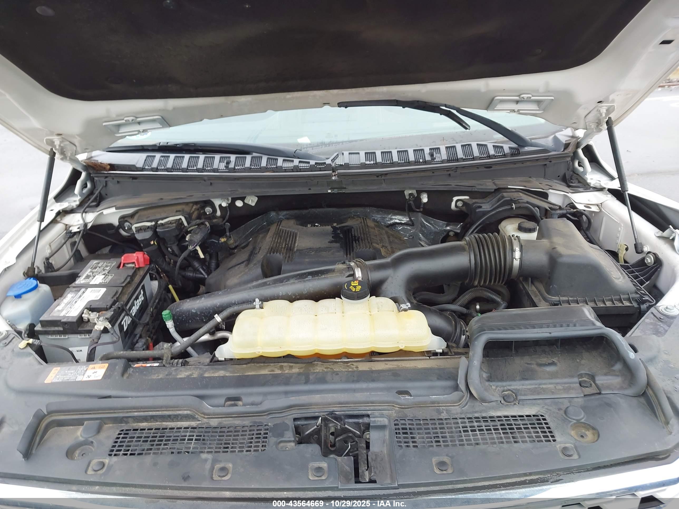 FORD EXPEDITION image 10