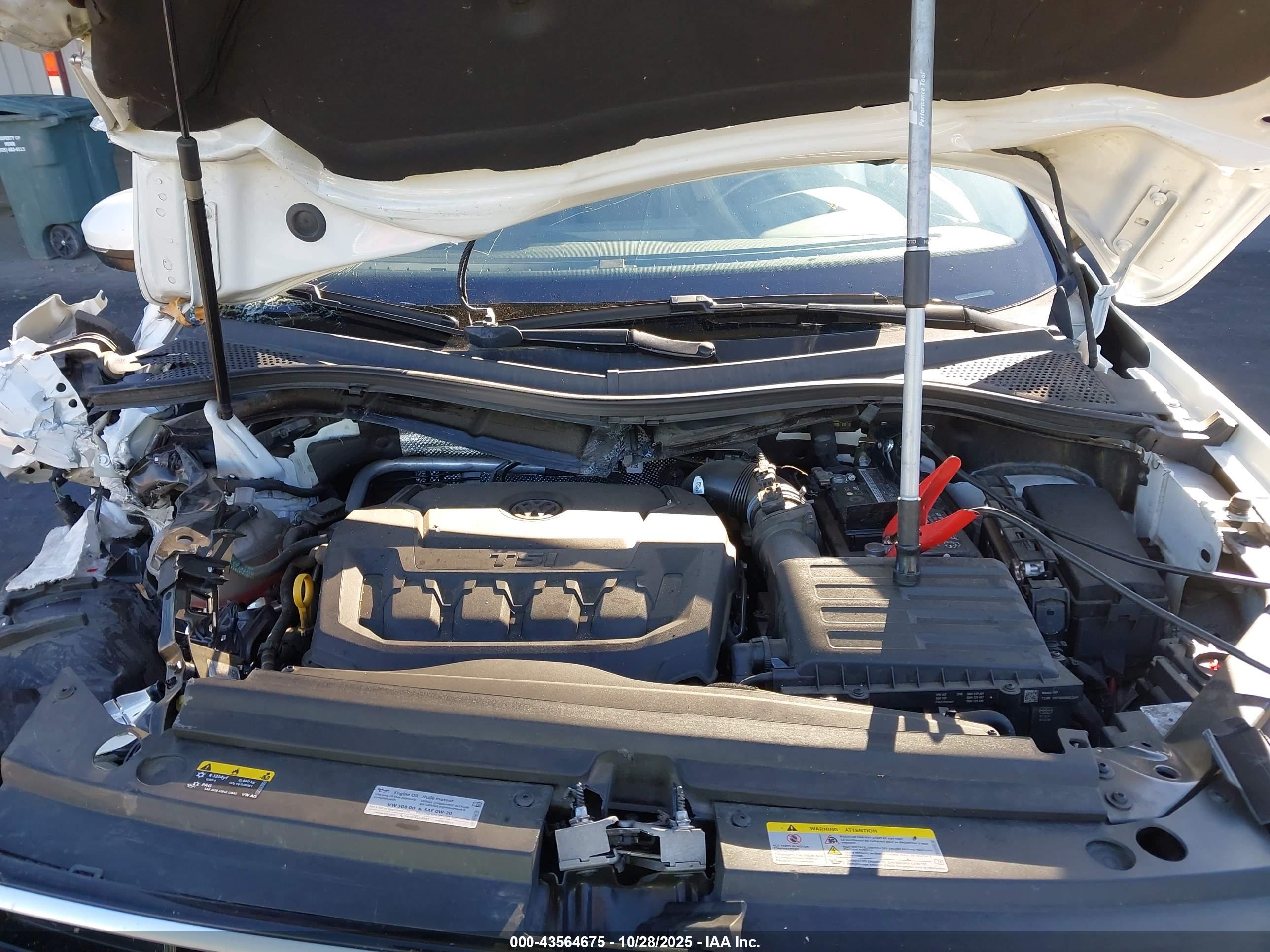 VOLKSWAGEN TIGUAN image 10