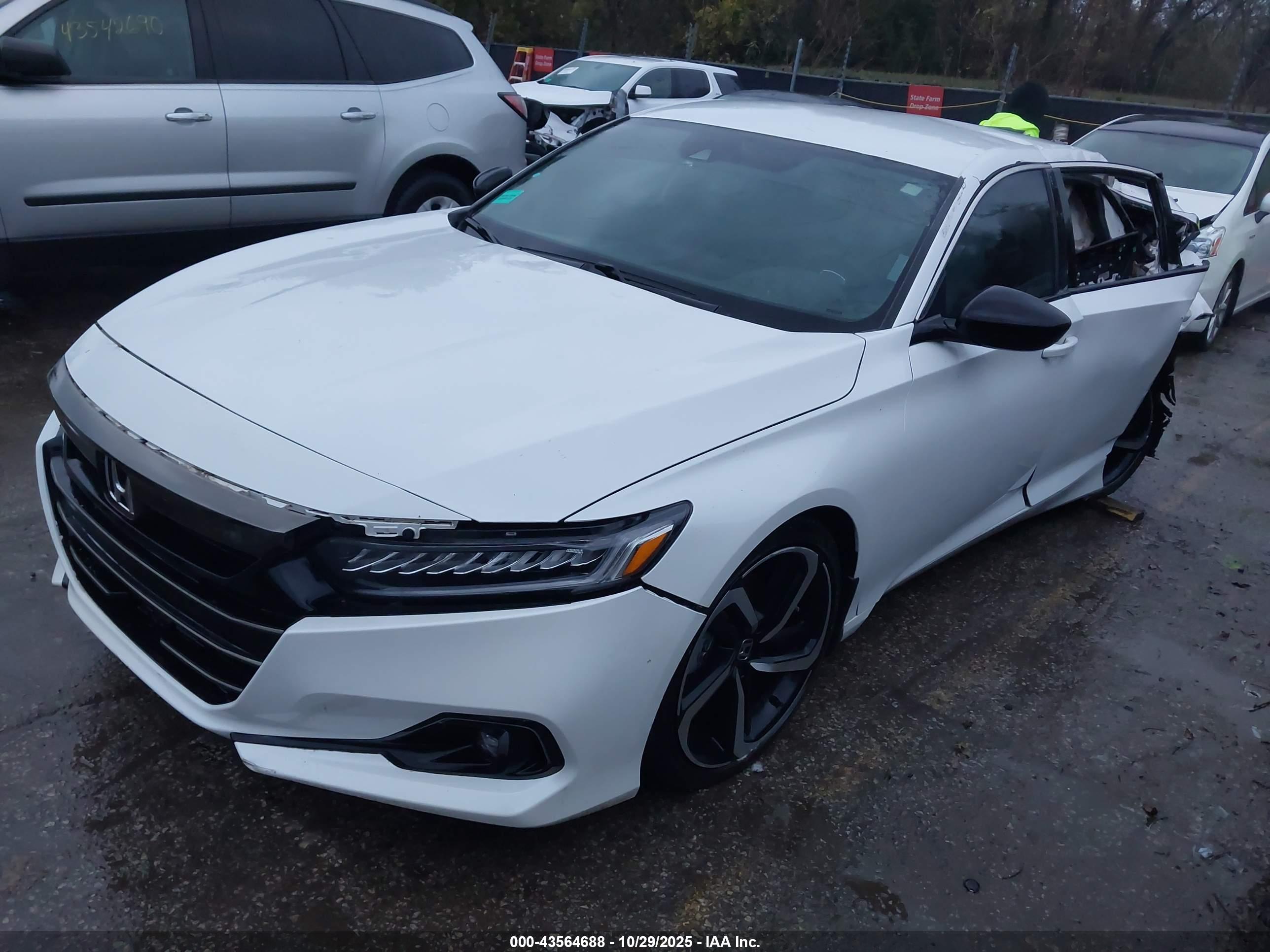 HONDA ACCORD image 2