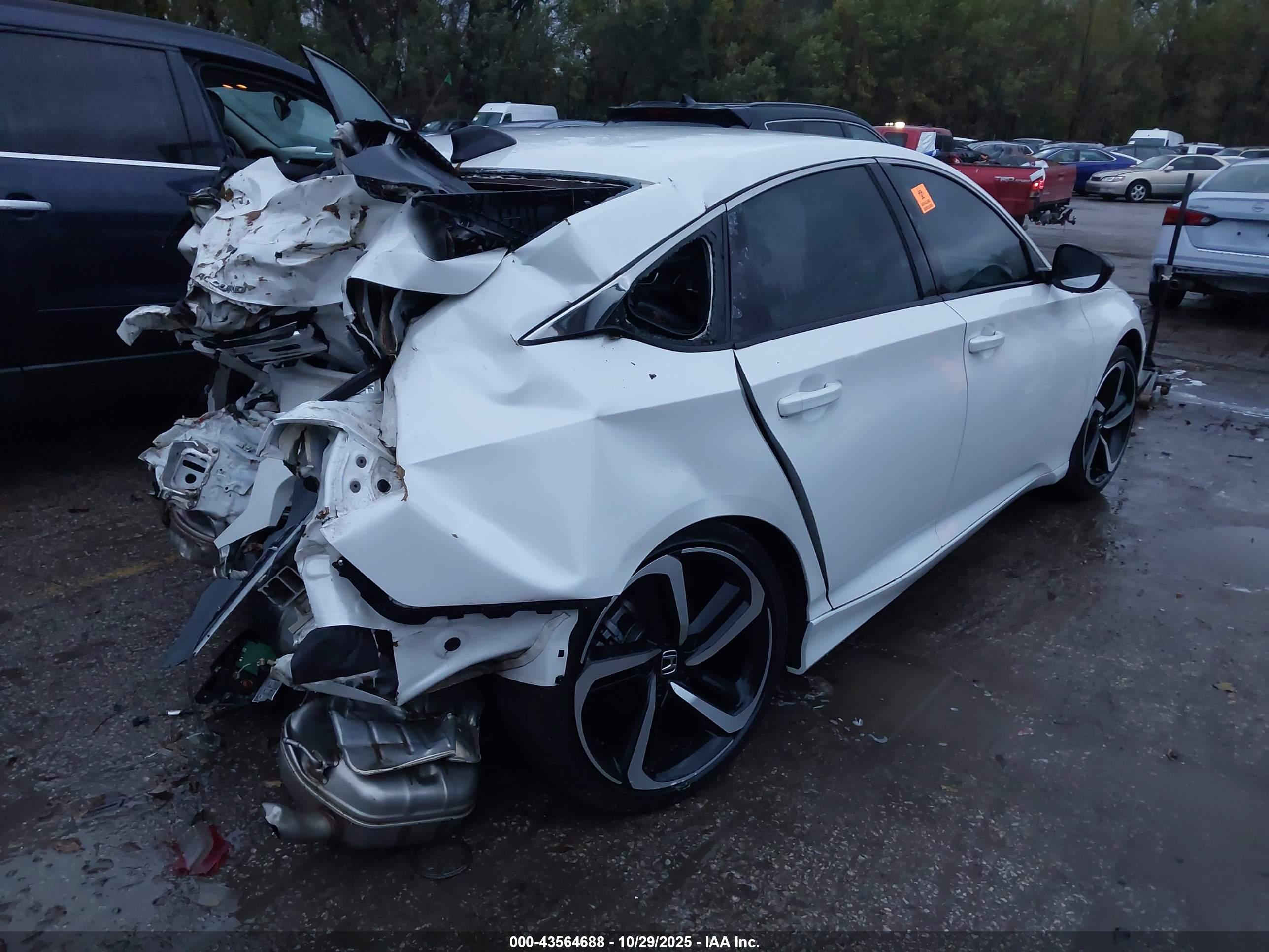 HONDA ACCORD image 4