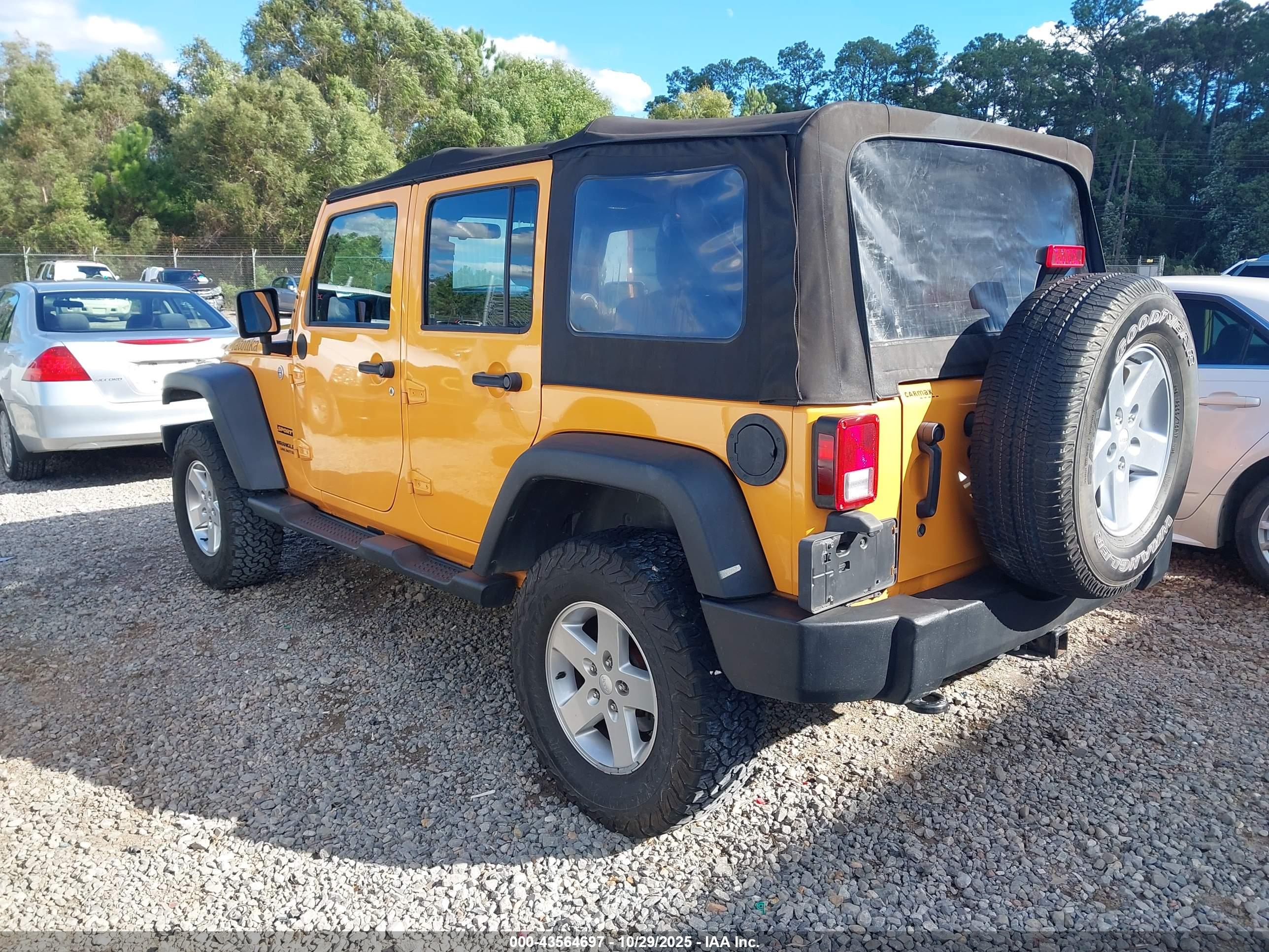 JEEP WRANGLER image 3