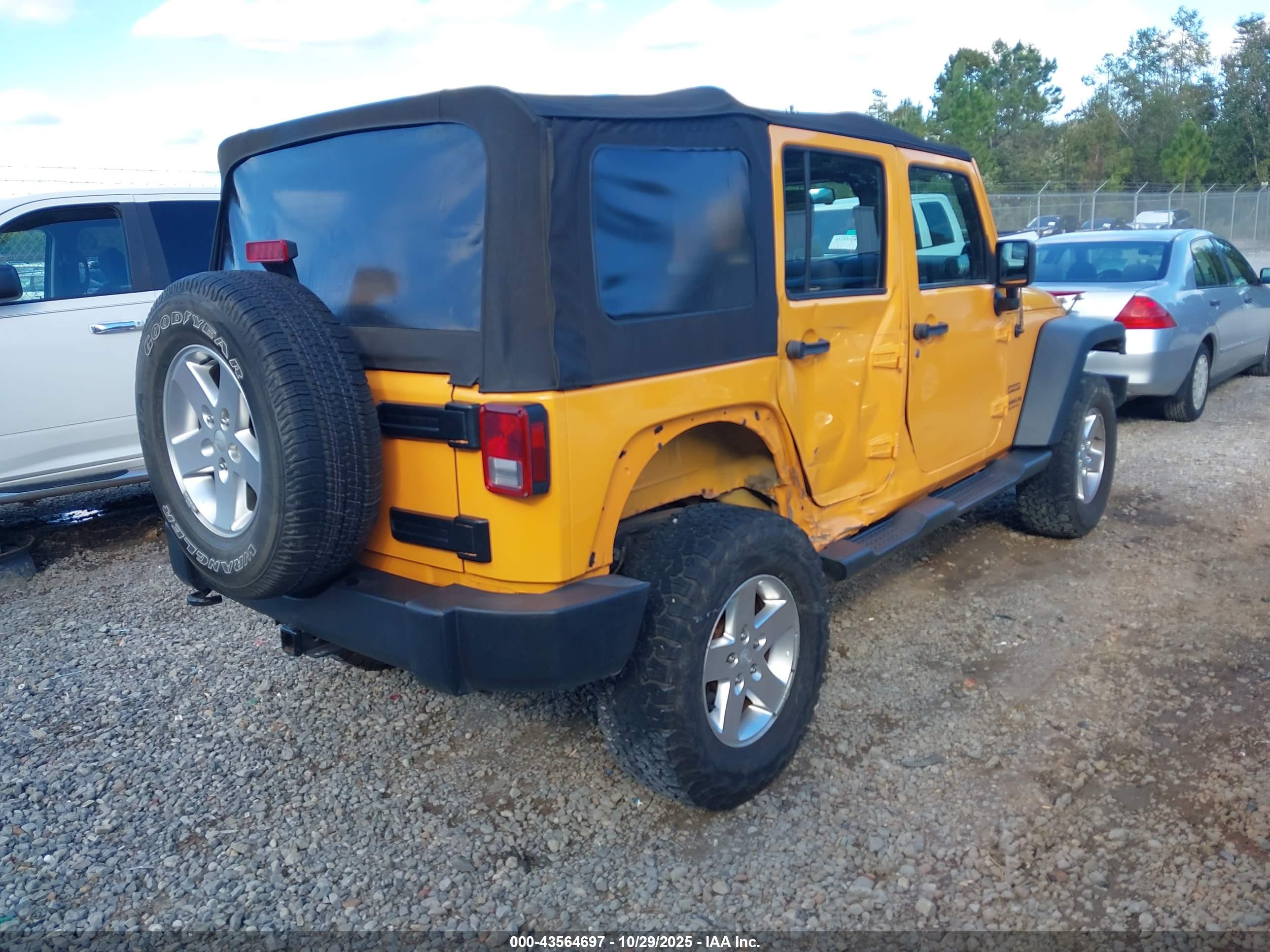 JEEP WRANGLER image 4