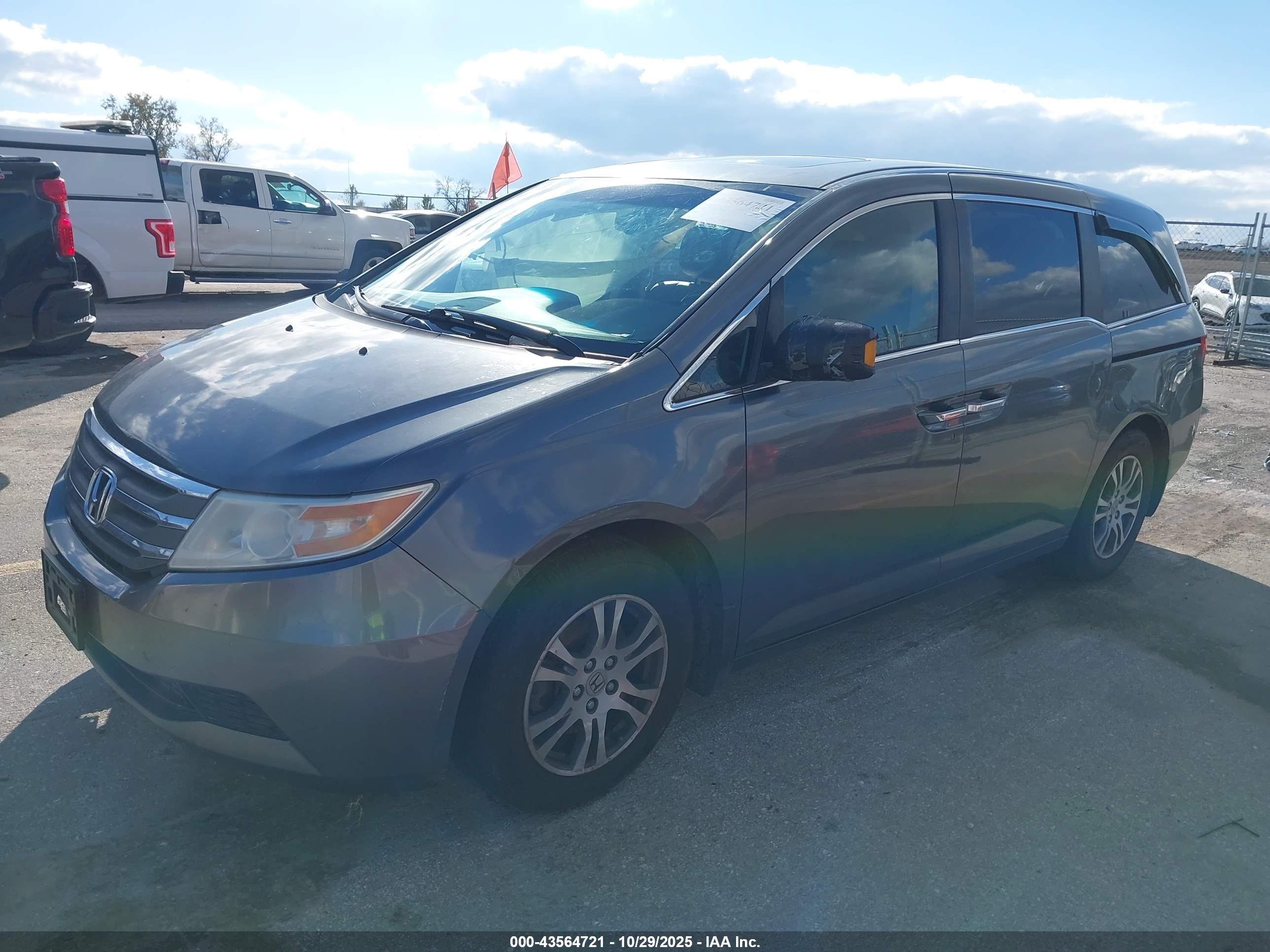 HONDA ODYSSEY image 2