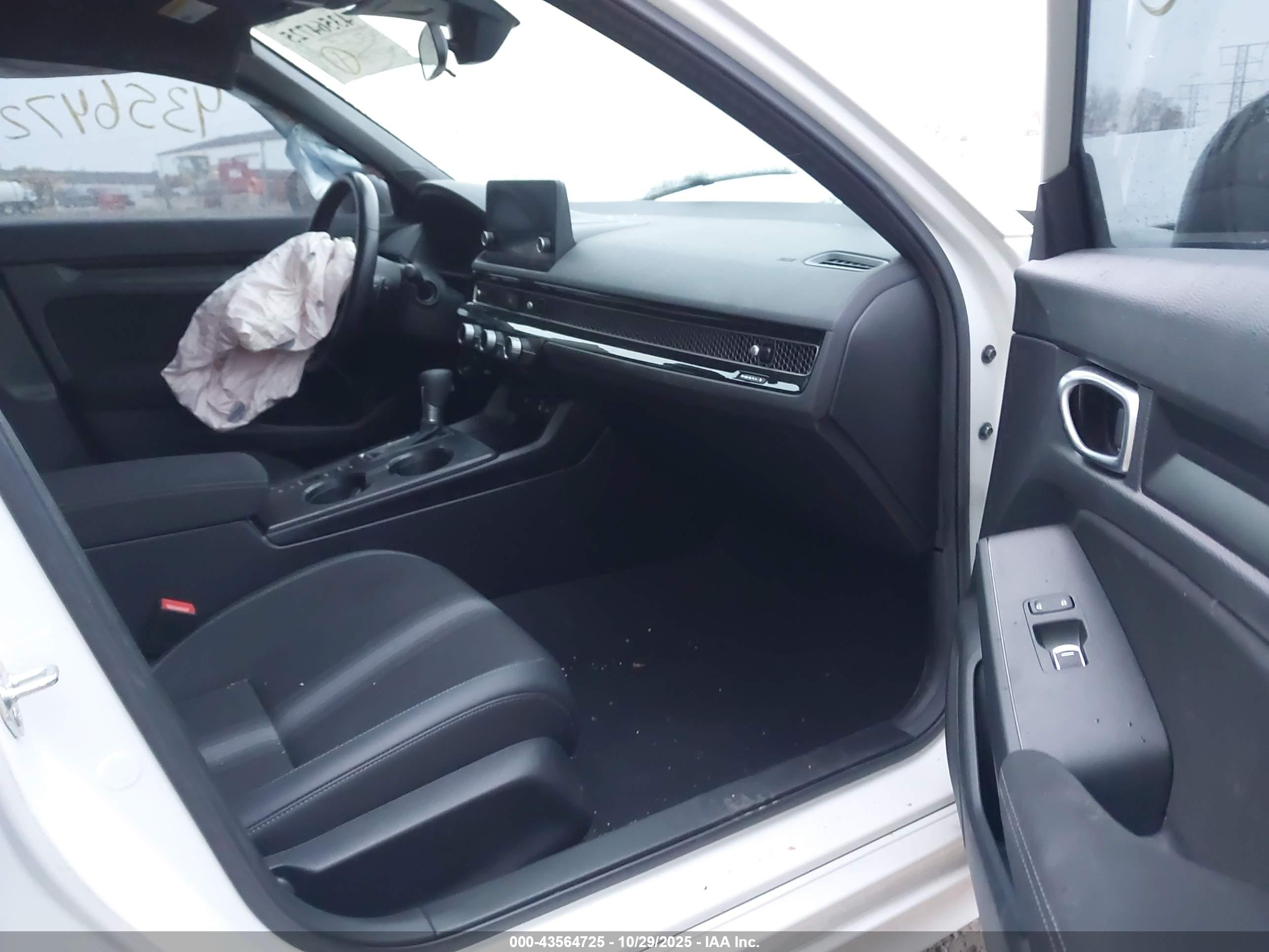 HONDA CIVIC image 5