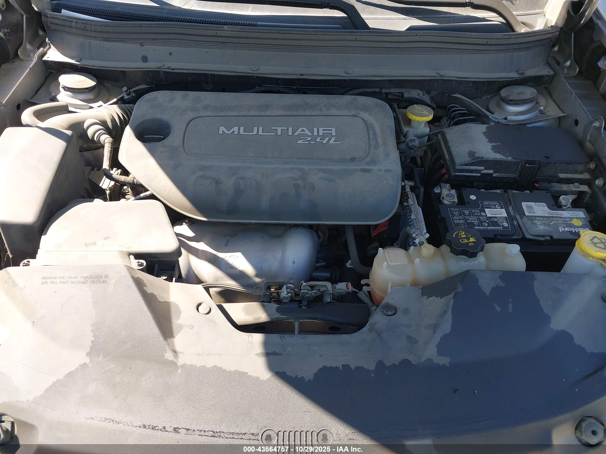 JEEP CHEROKEE image 10