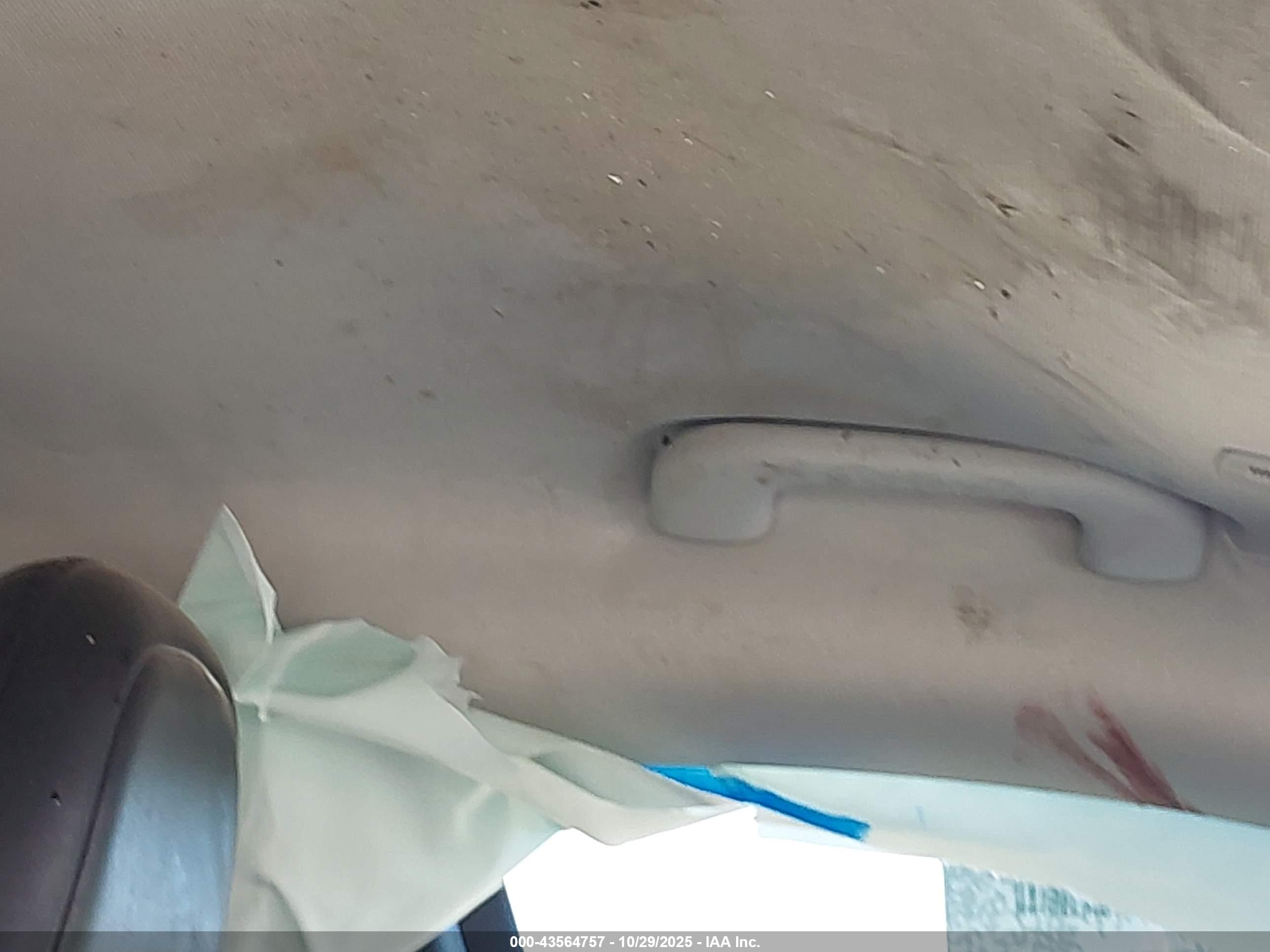 JEEP CHEROKEE image 6