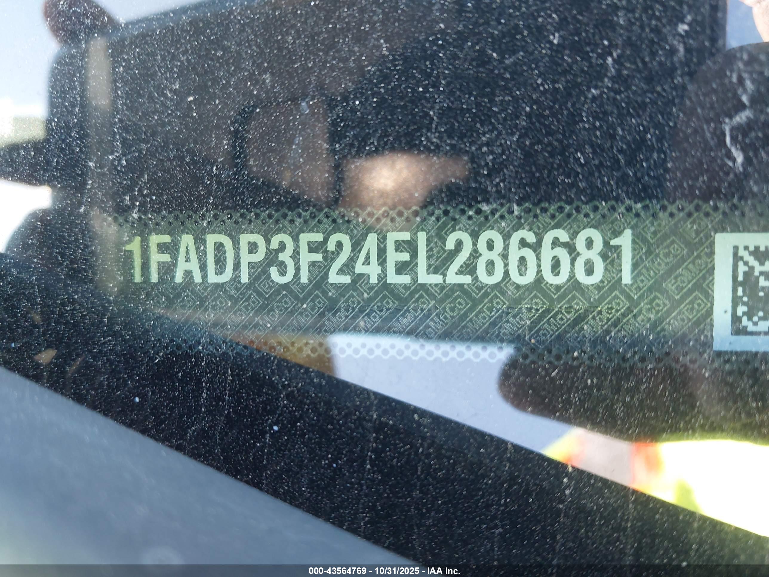 FORD FOCUS image 9