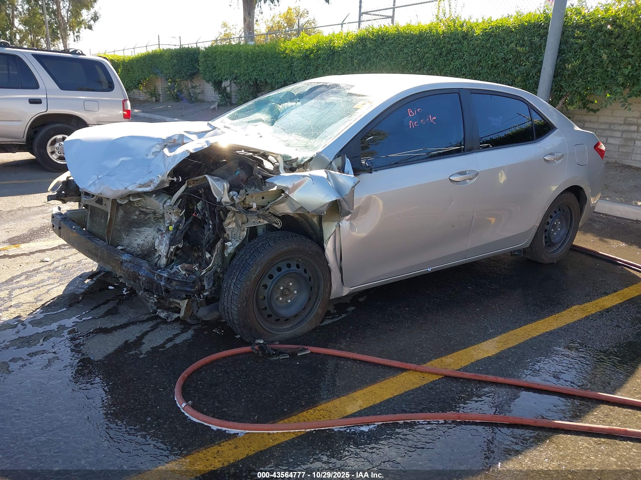 TOYOTA COROLLA image 2