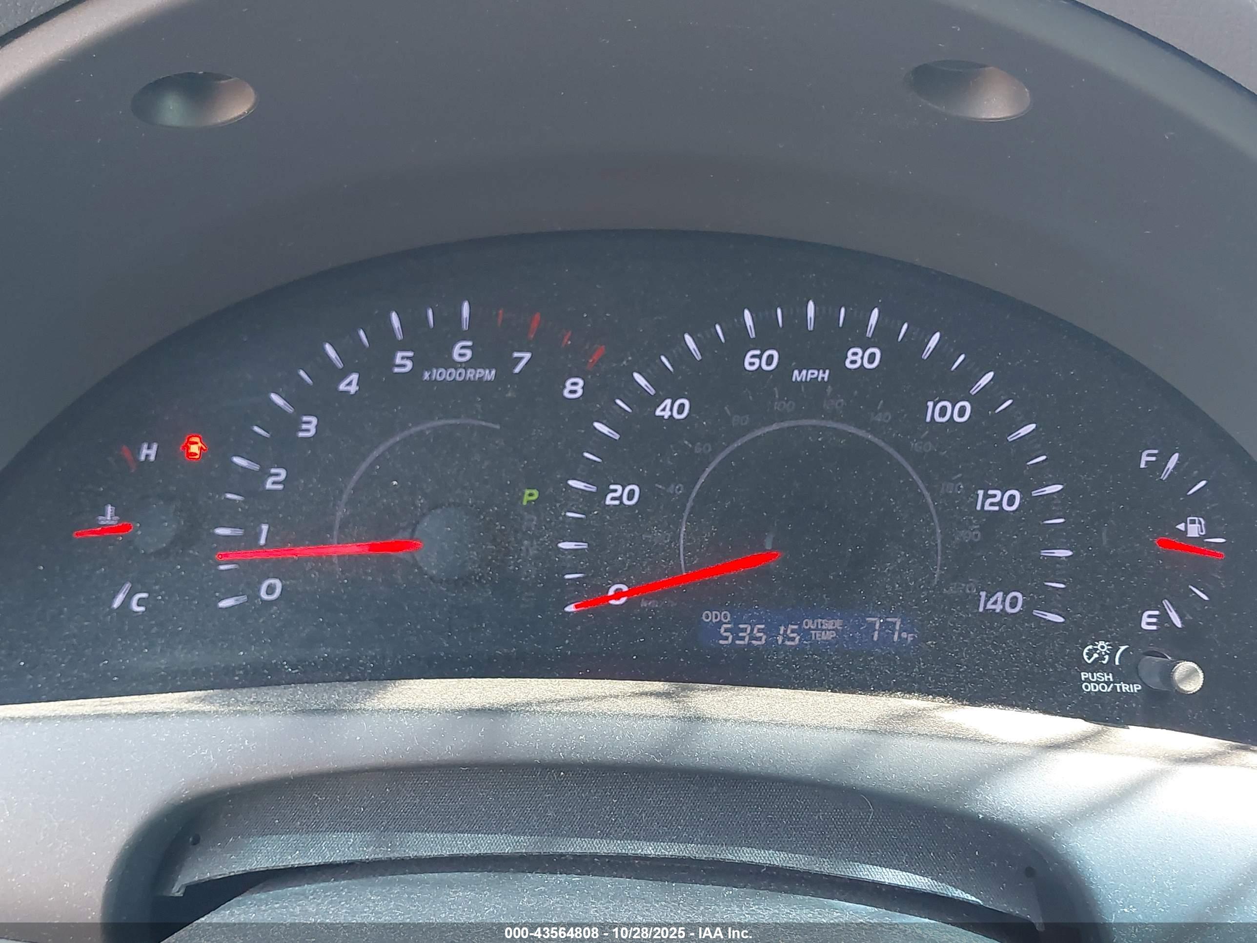 TOYOTA CAMRY image 7
