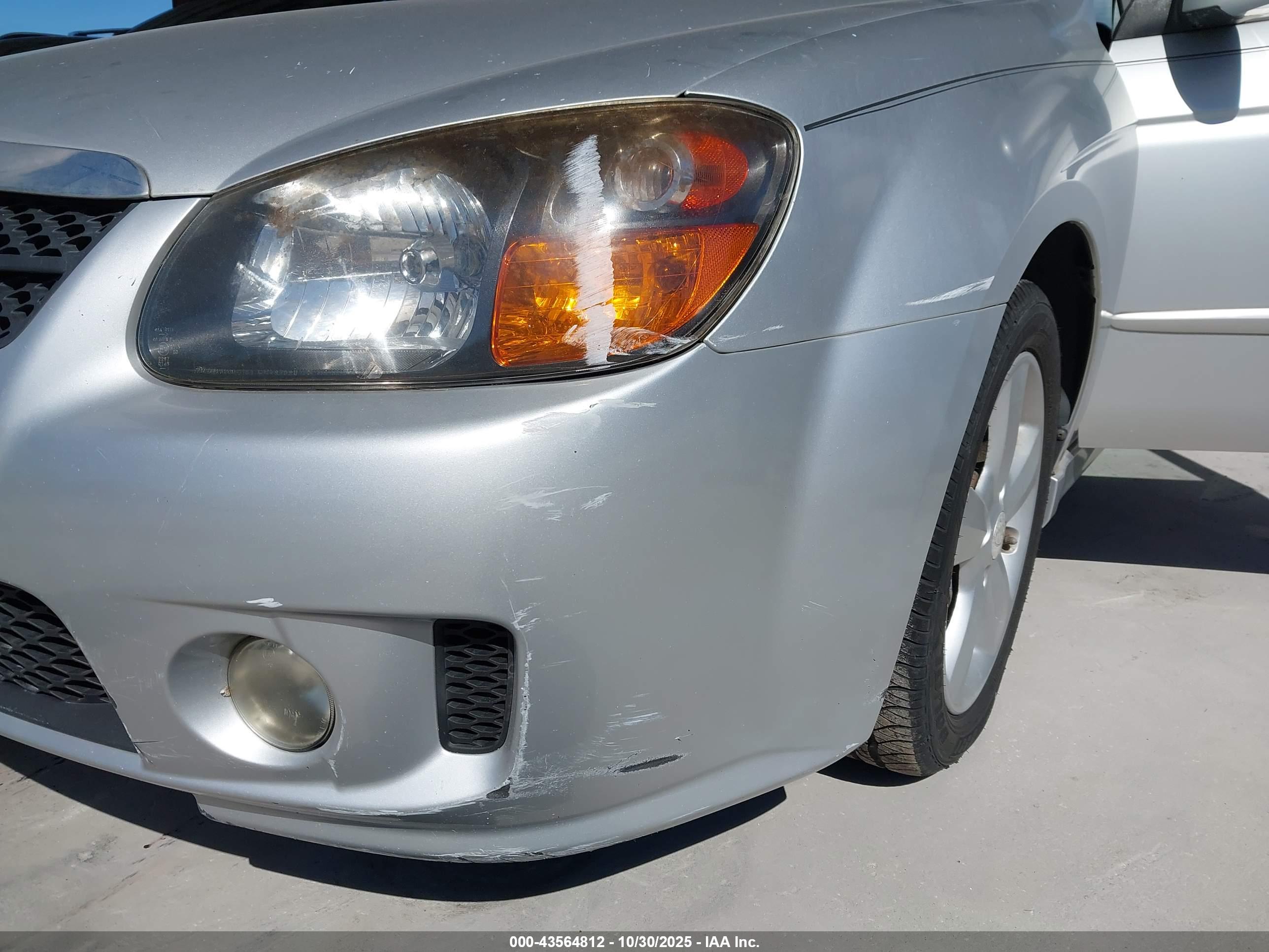 KIA SPECTRA image 6
