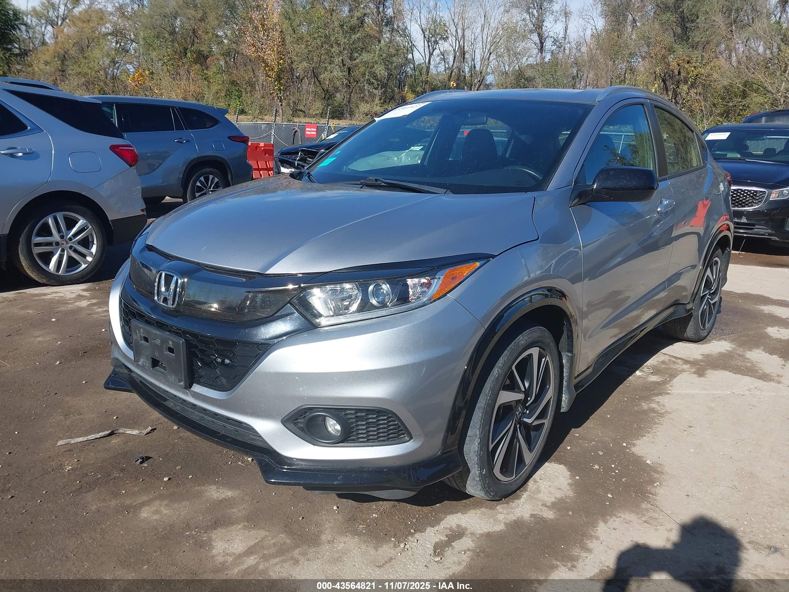 HONDA HR-V image 2