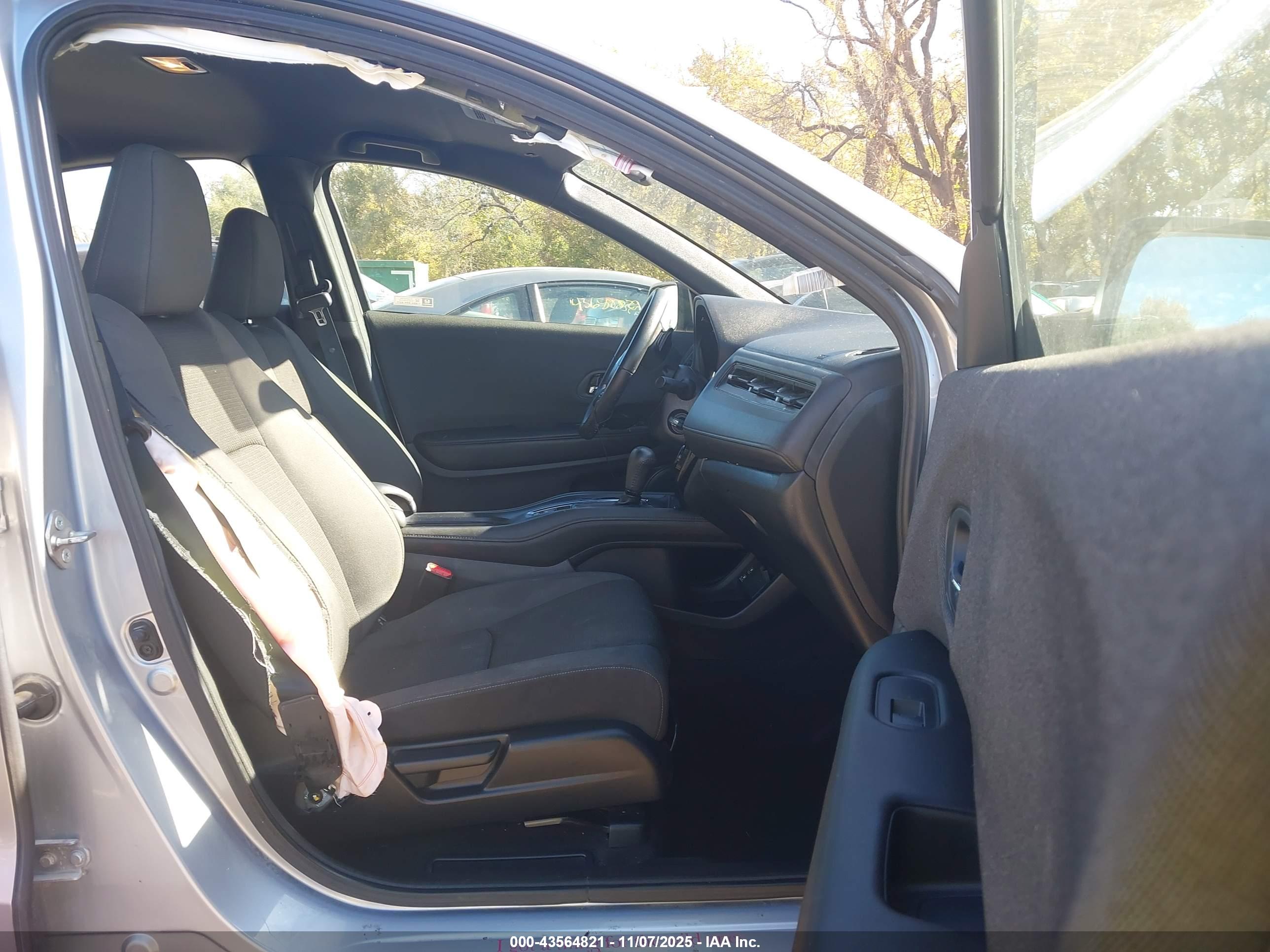 HONDA HR-V image 5