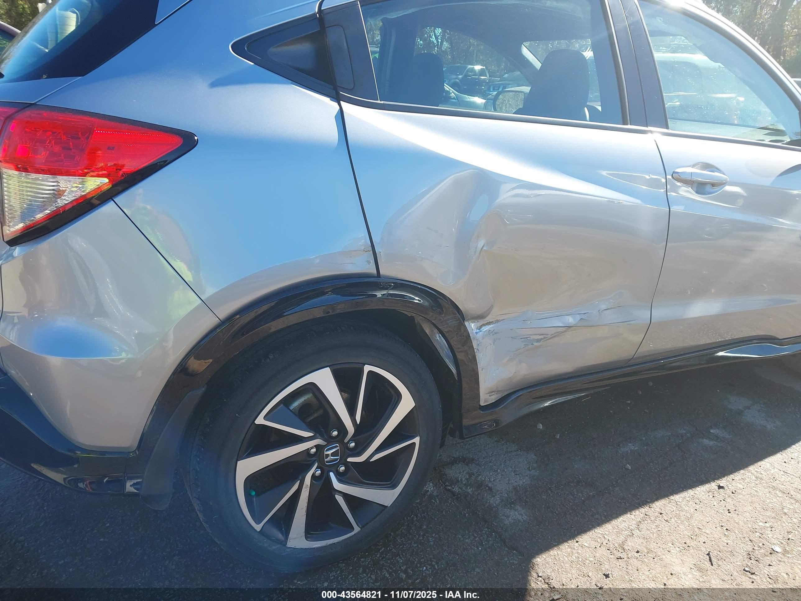 HONDA HR-V image 6