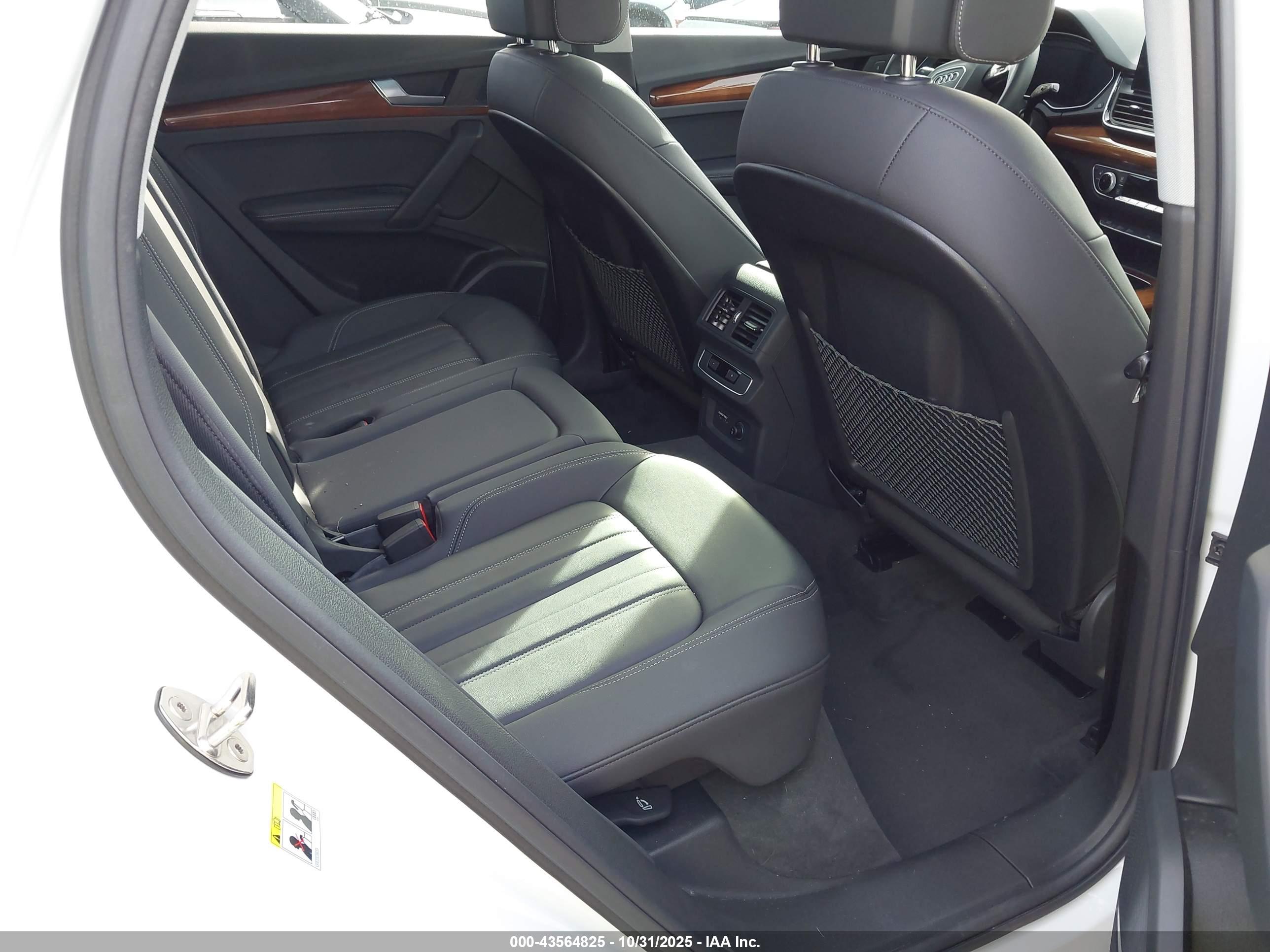 AUDI Q5 image 8