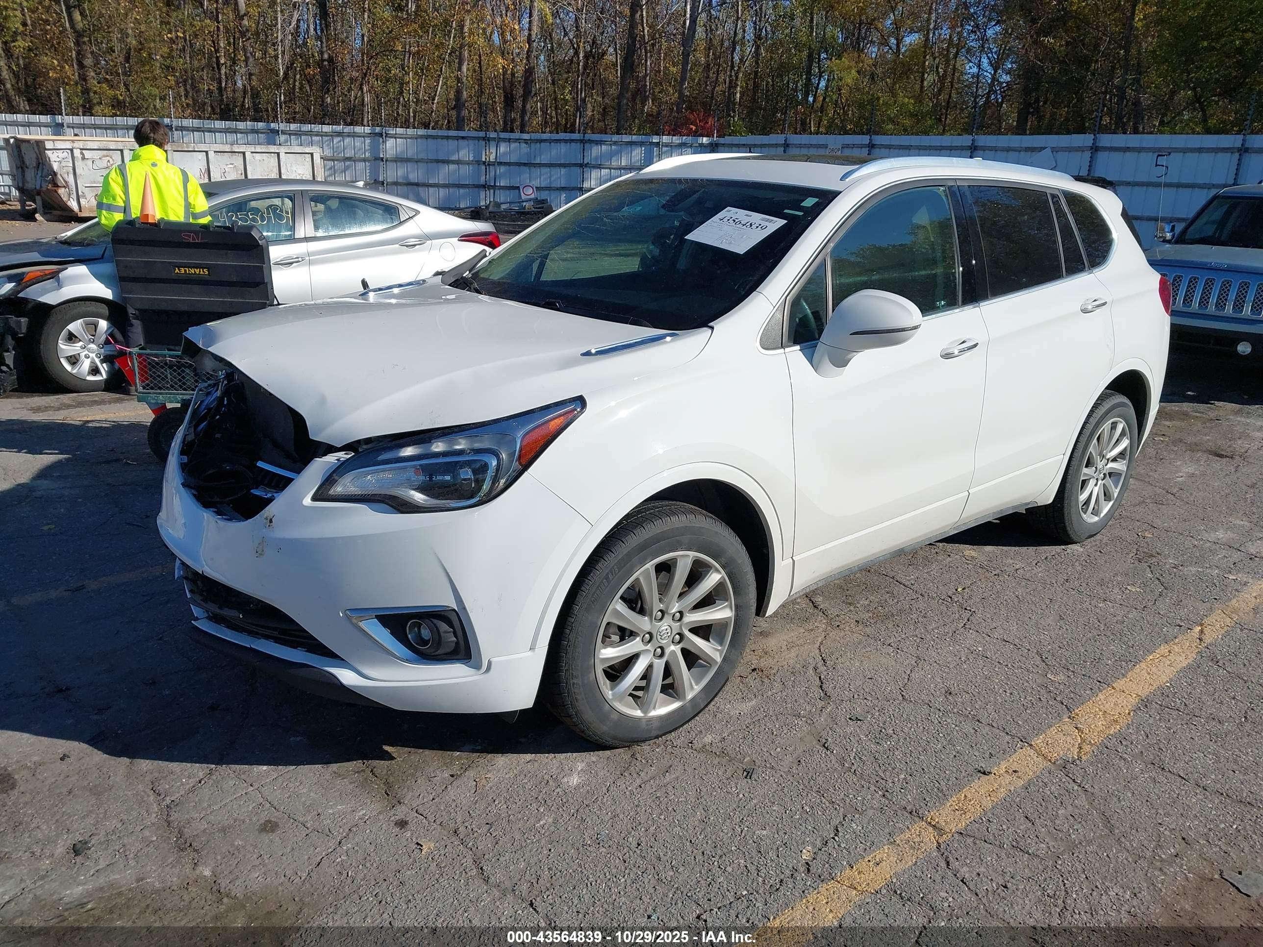 BUICK ENVISION image 2