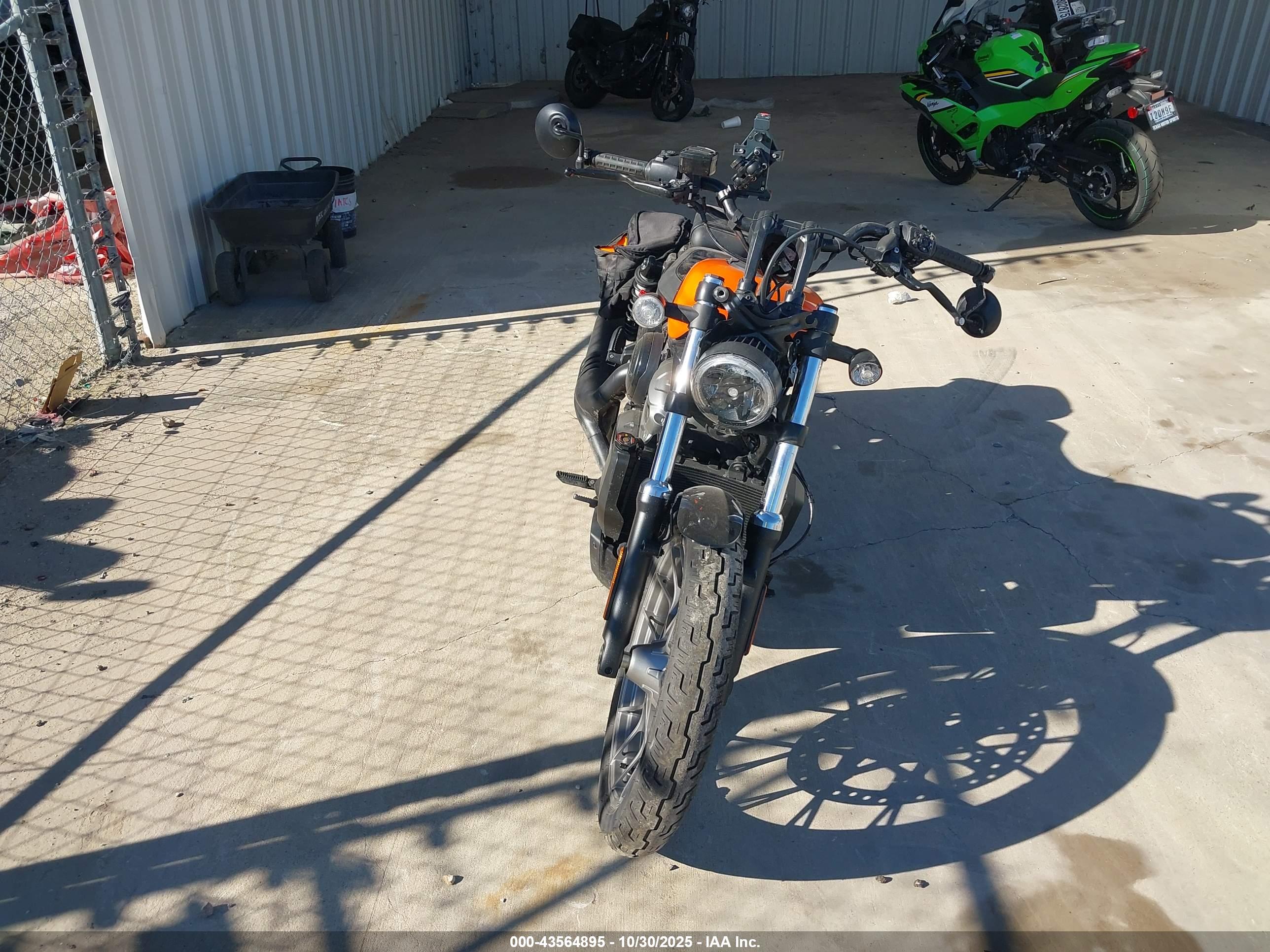 HARLEY-DAVIDSON RH975 image 5