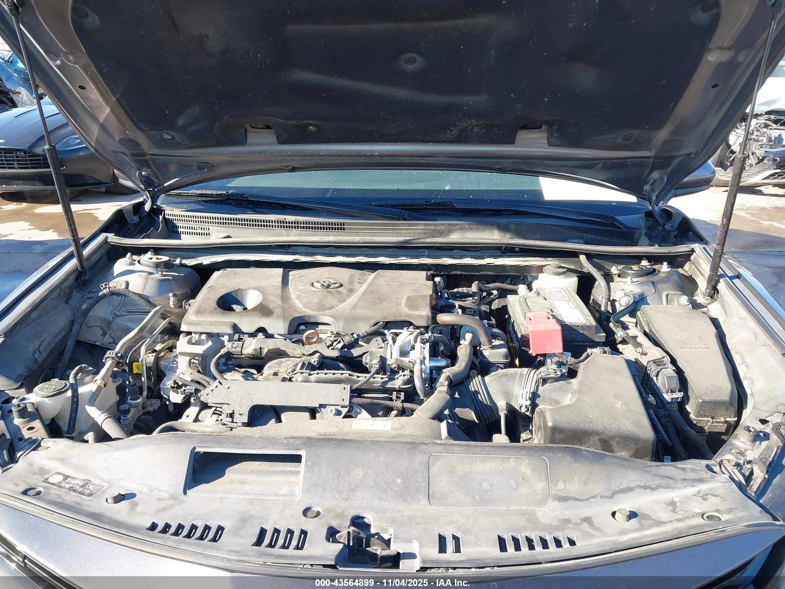 TOYOTA CAMRY image 10
