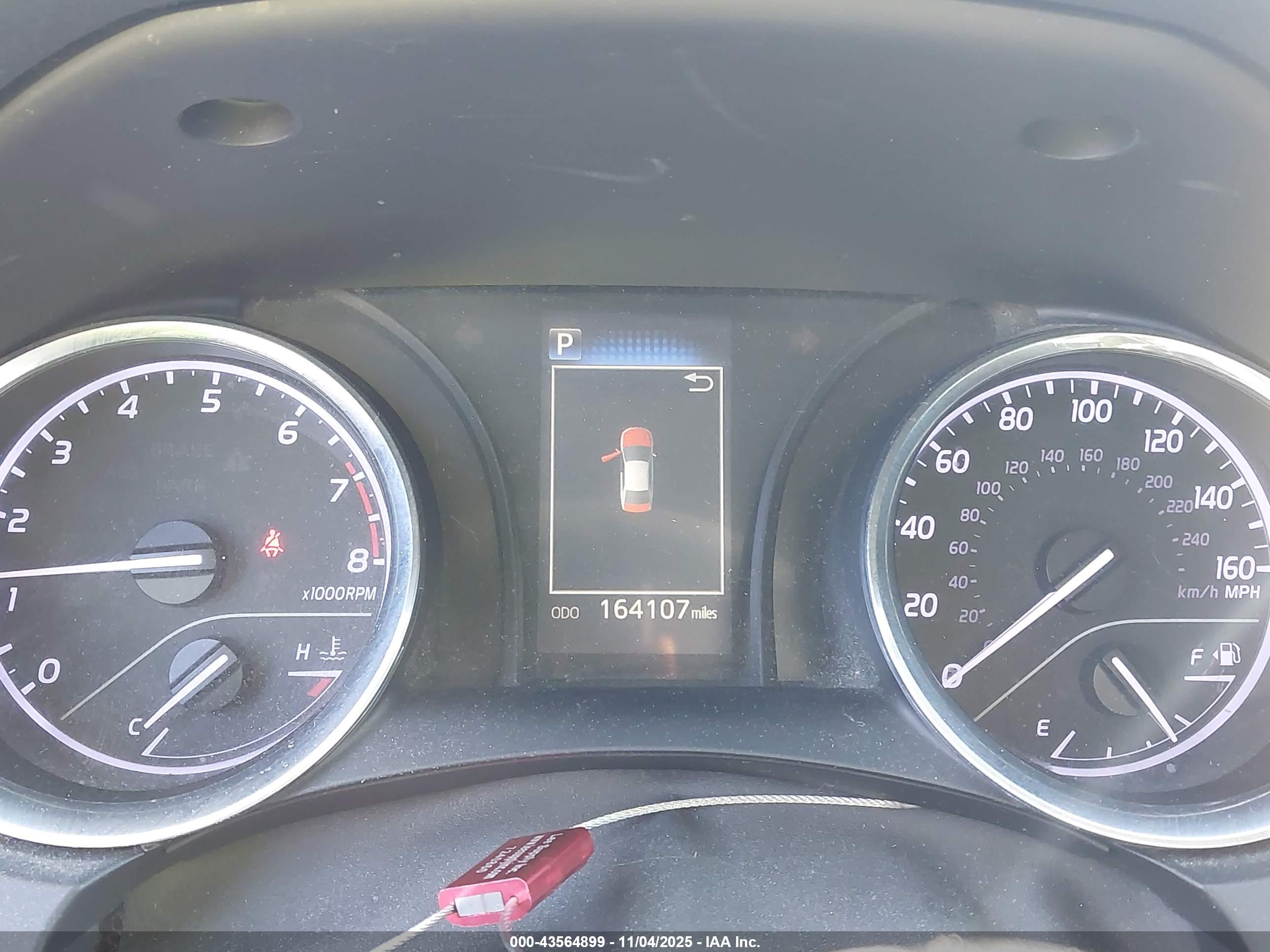 TOYOTA CAMRY image 7