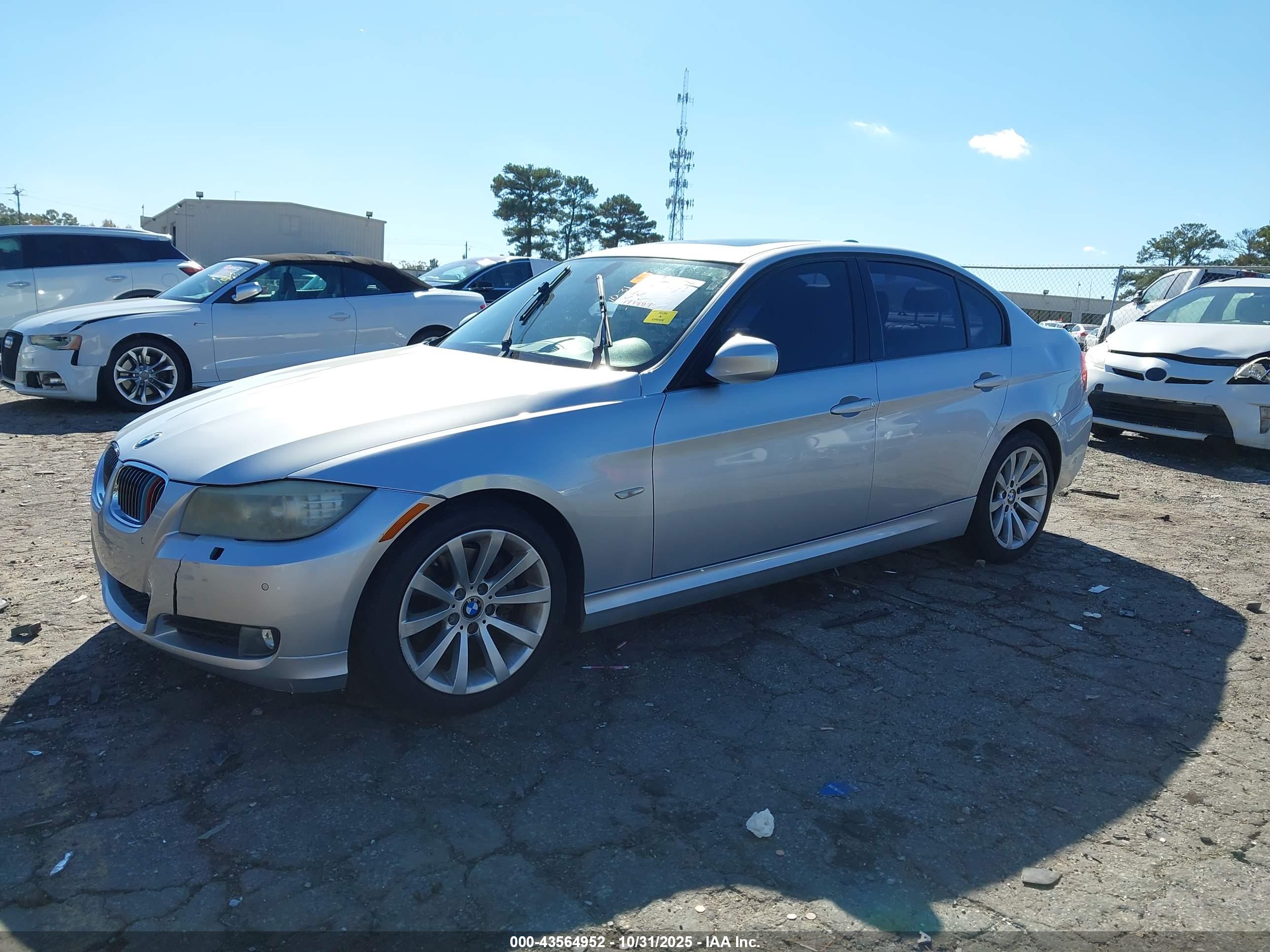 BMW 328I image 2