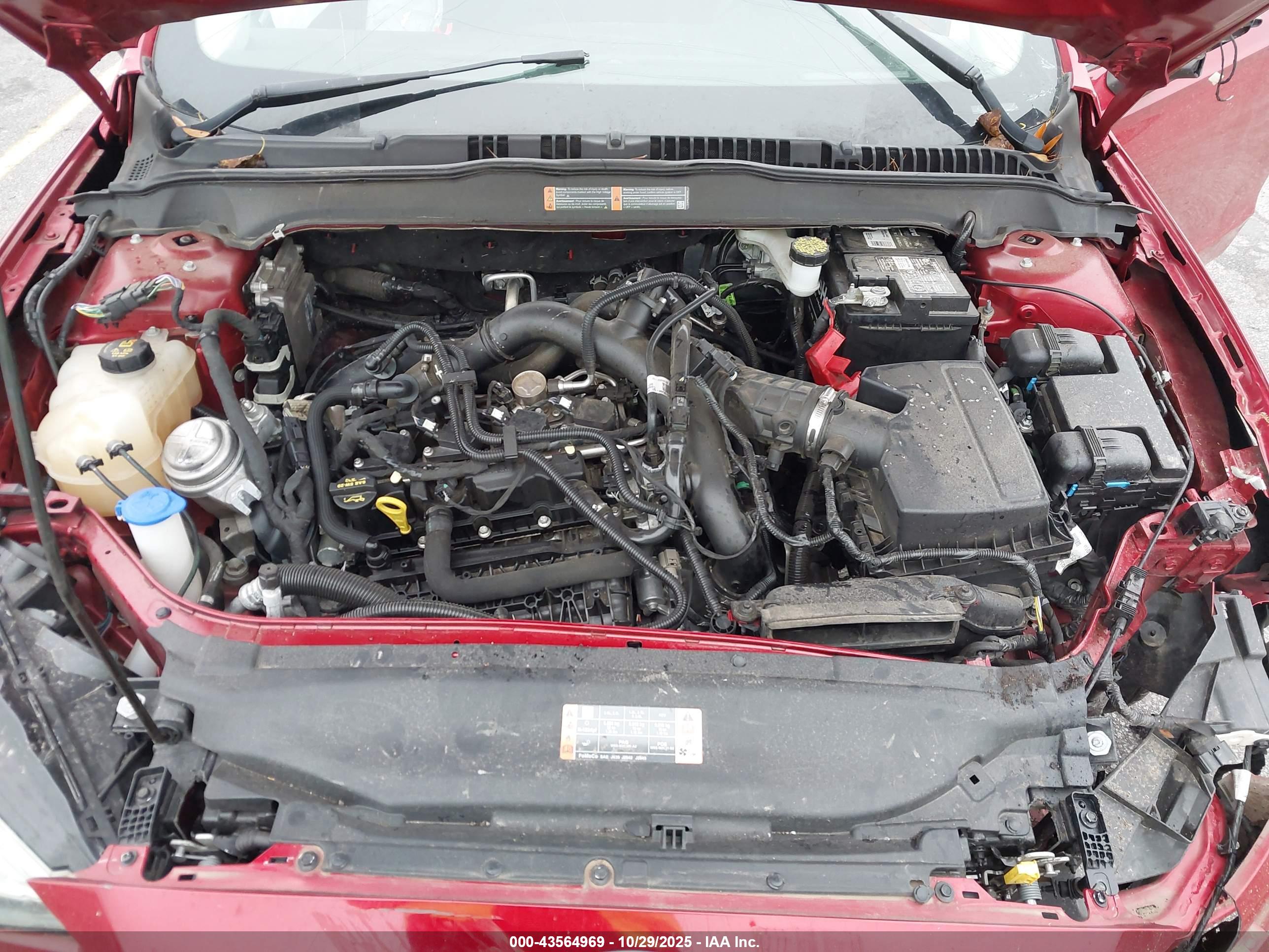 FORD FUSION image 10