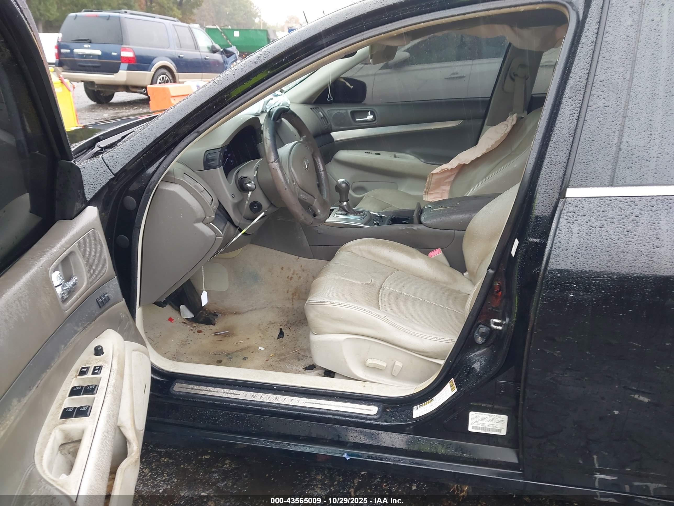 INFINITI G37X image 5