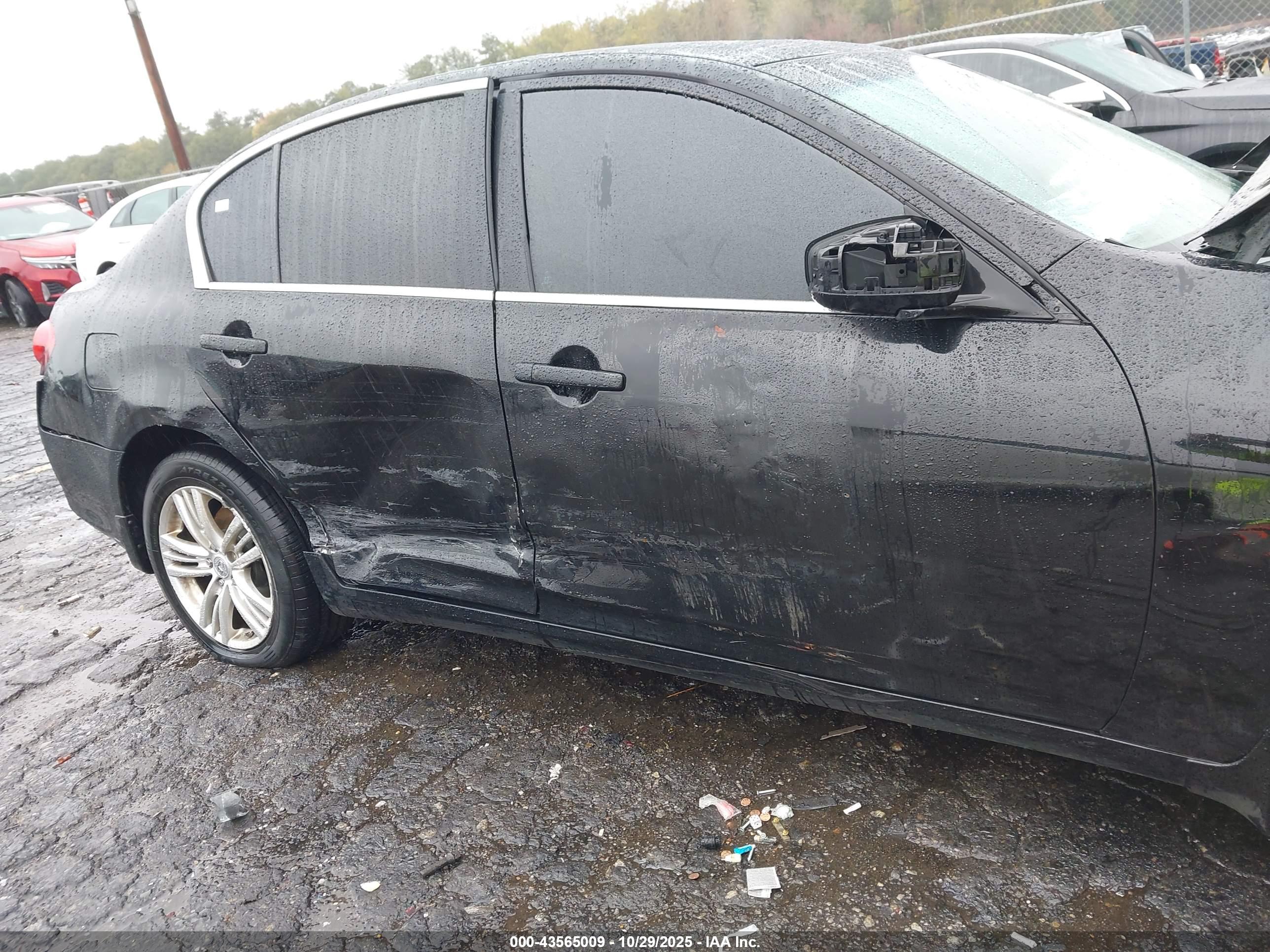 INFINITI G37X image 6