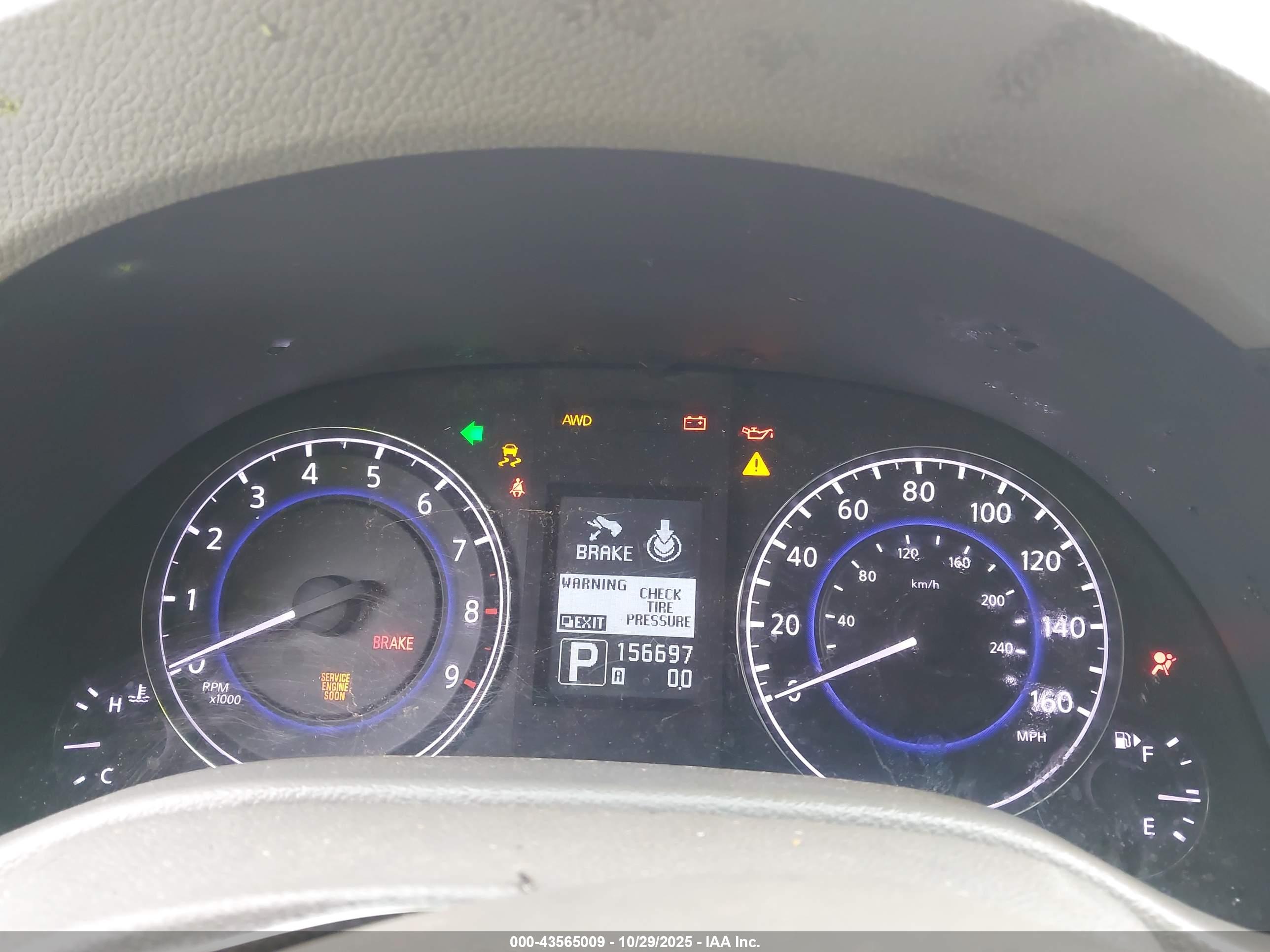 INFINITI G37X image 7
