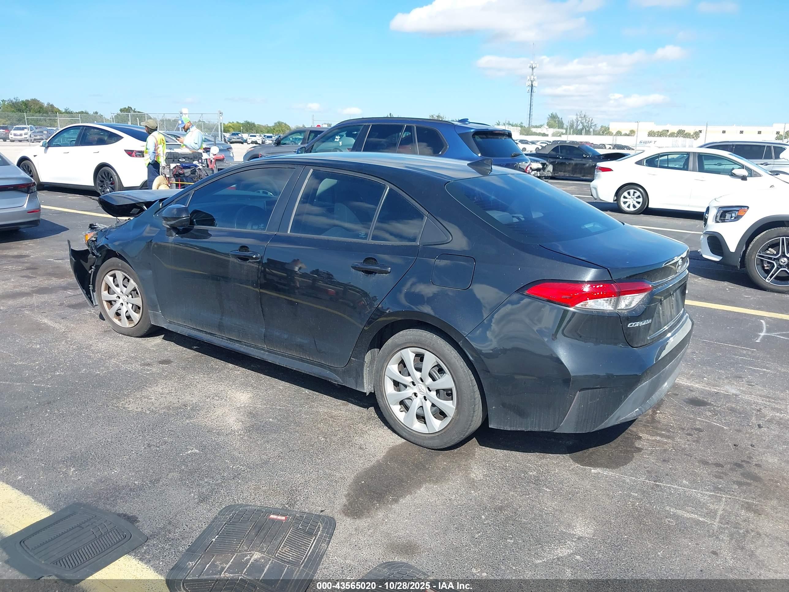 TOYOTA COROLLA image 3