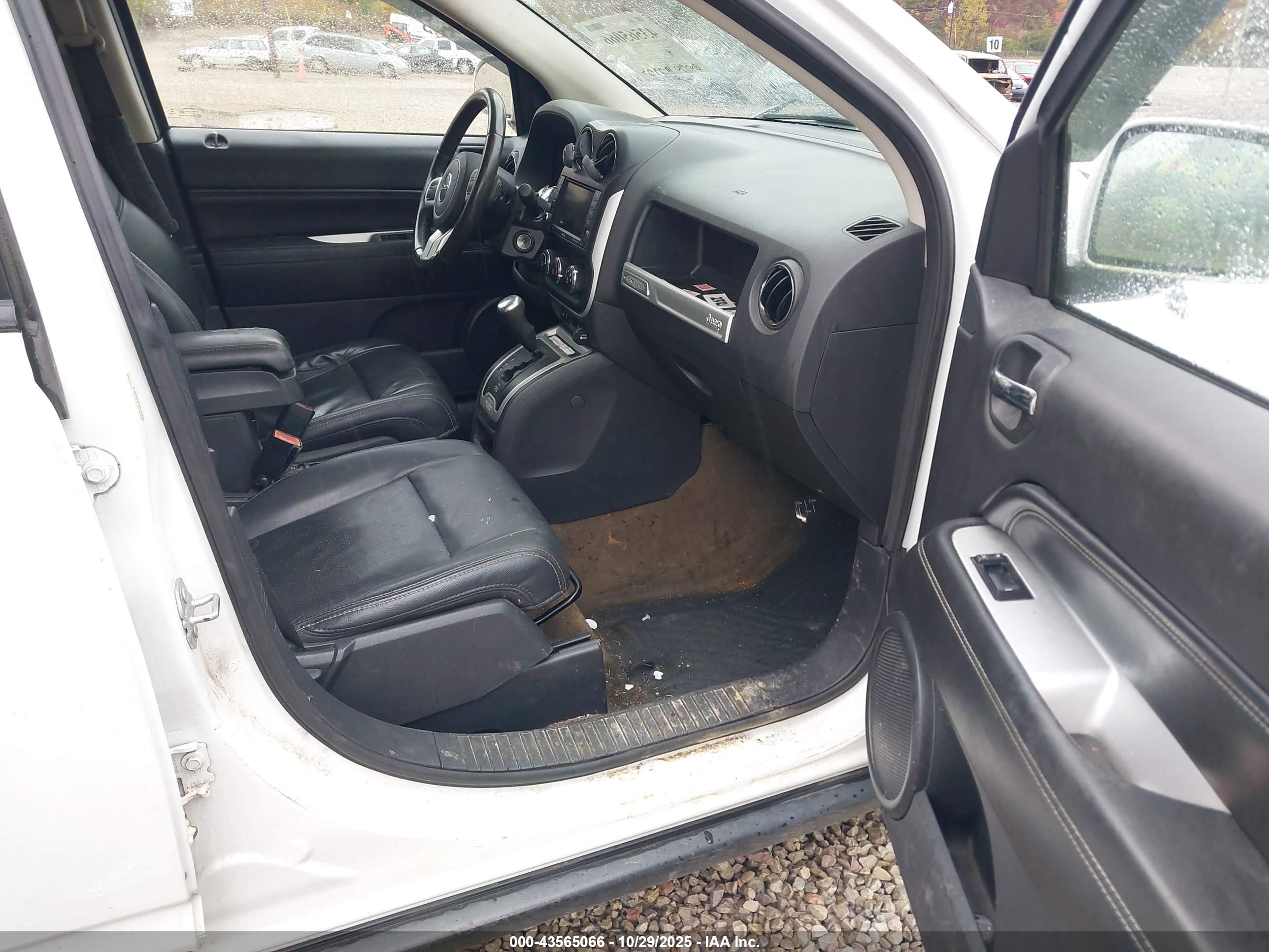 JEEP COMPASS image 5