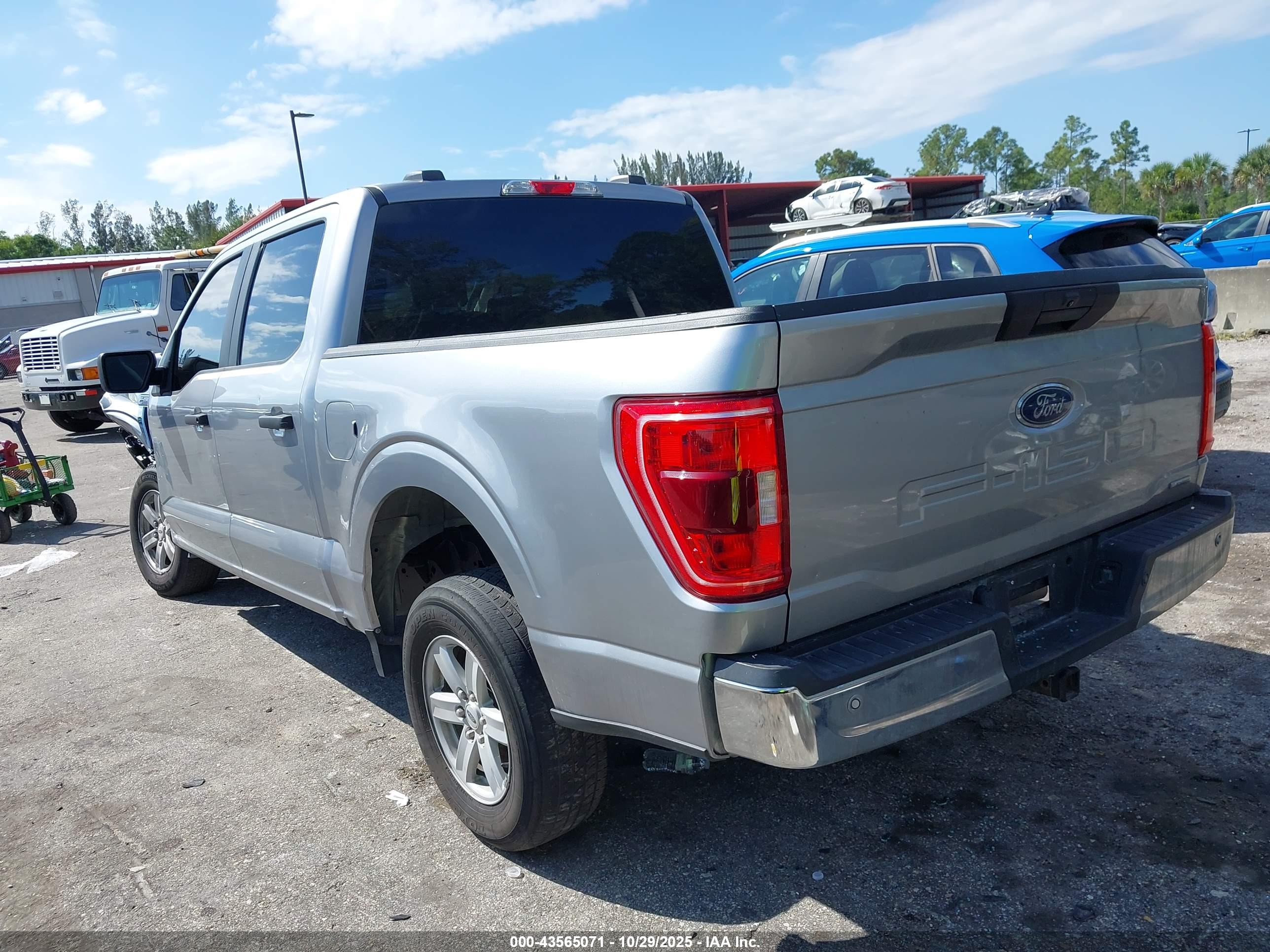 FORD F-150 image 3
