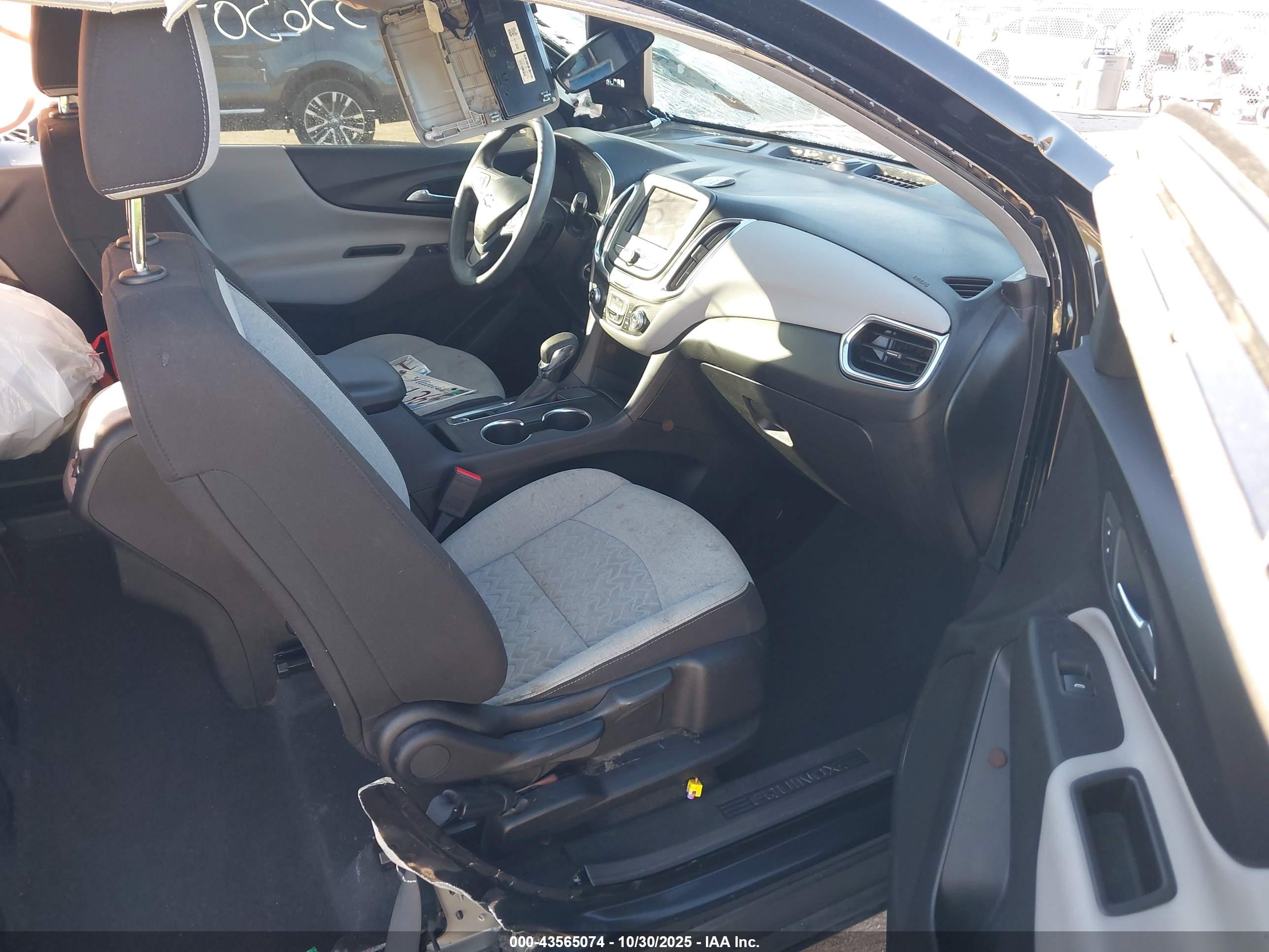 CHEVROLET EQUINOX image 5