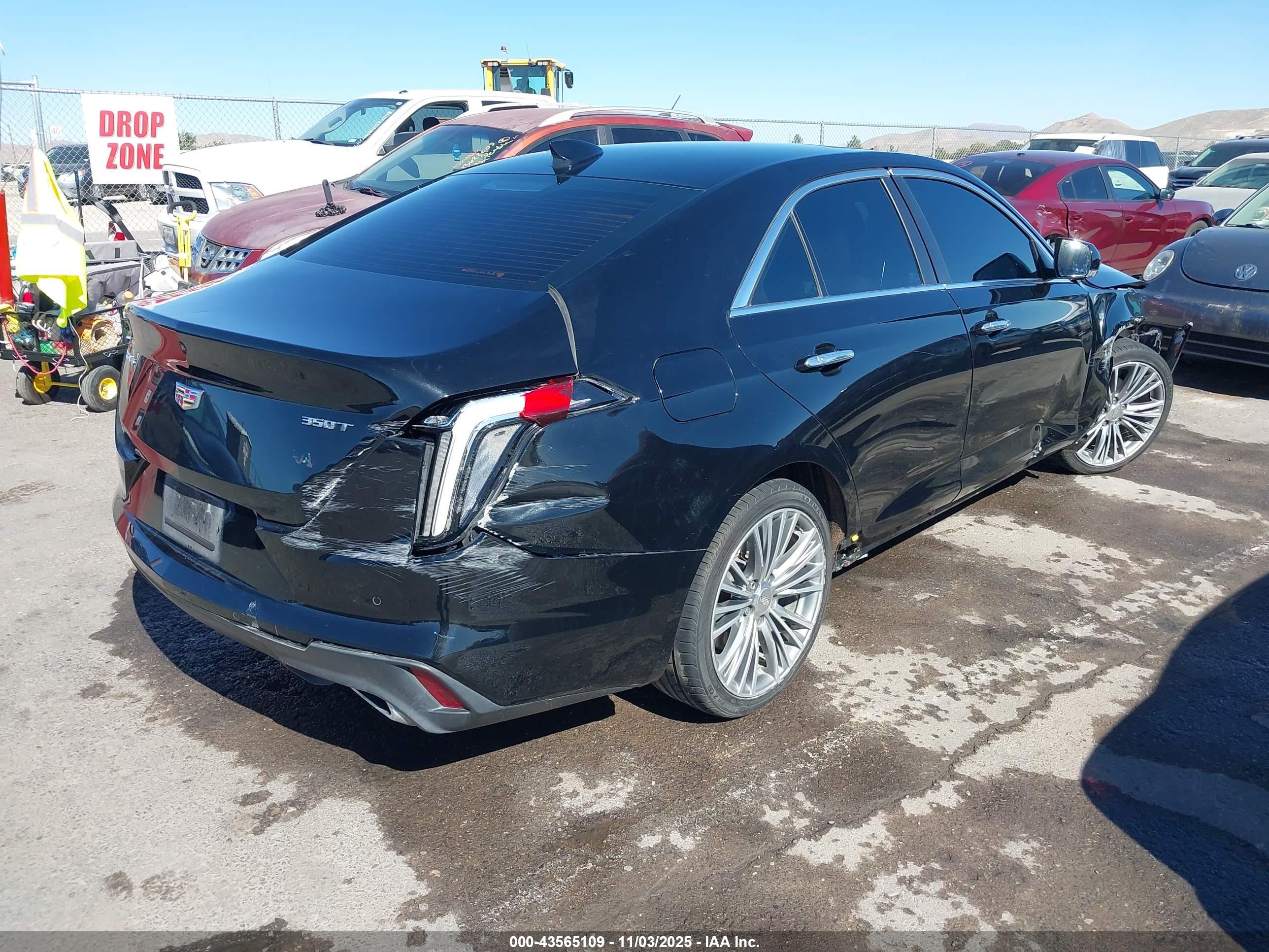 CADILLAC CT4 image 4