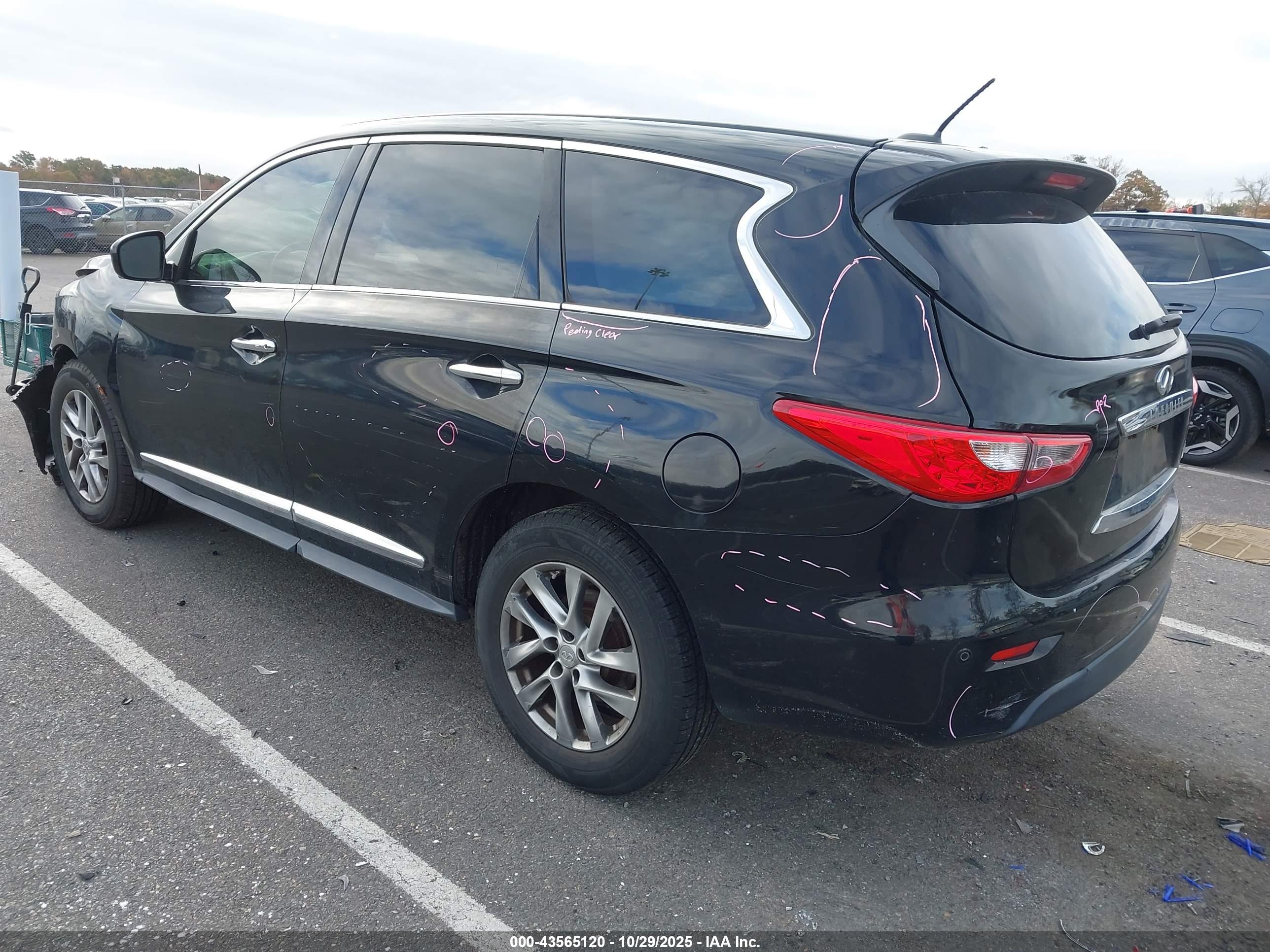 INFINITI JX35 image 3