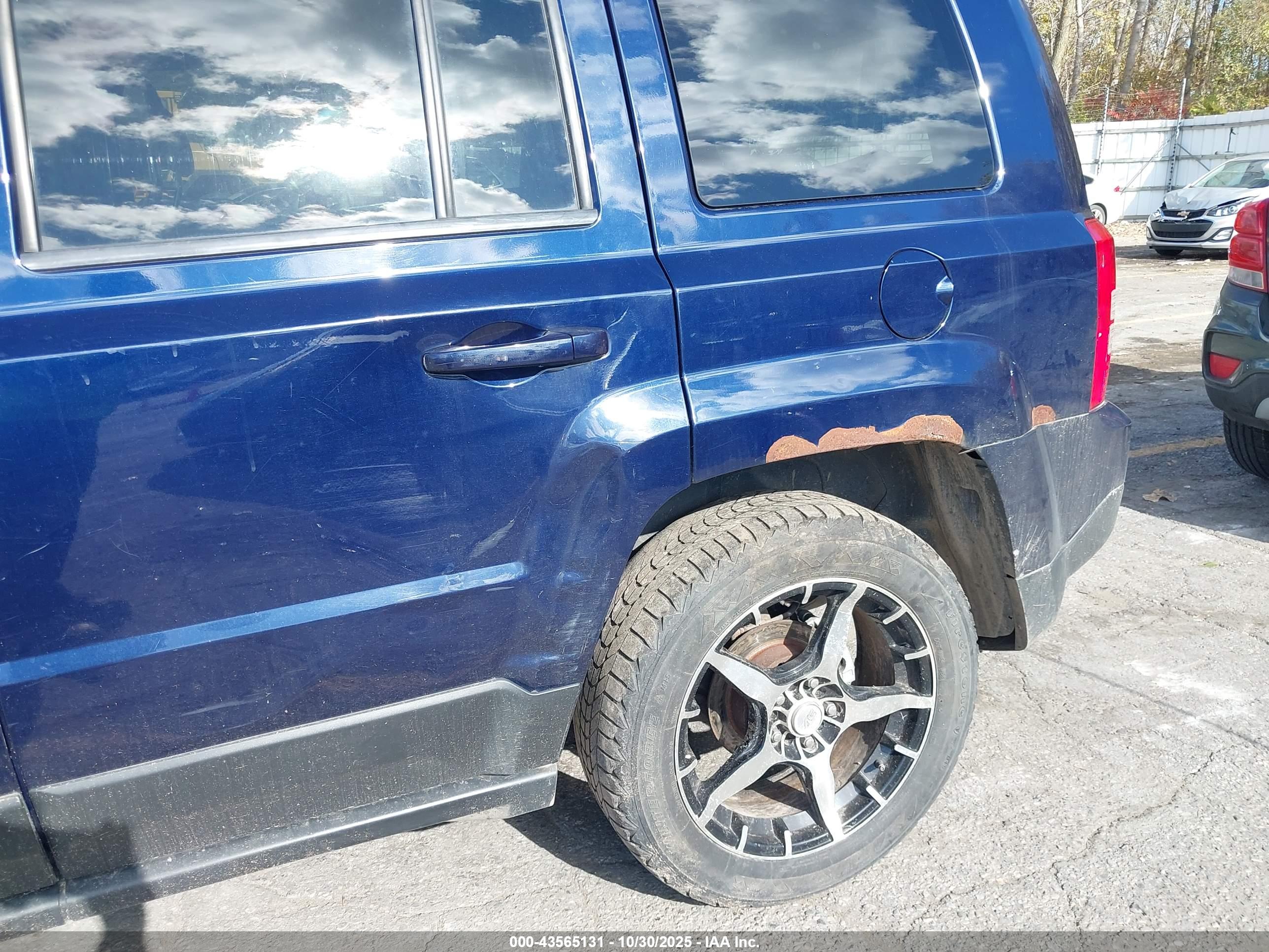 JEEP PATRIOT image 6