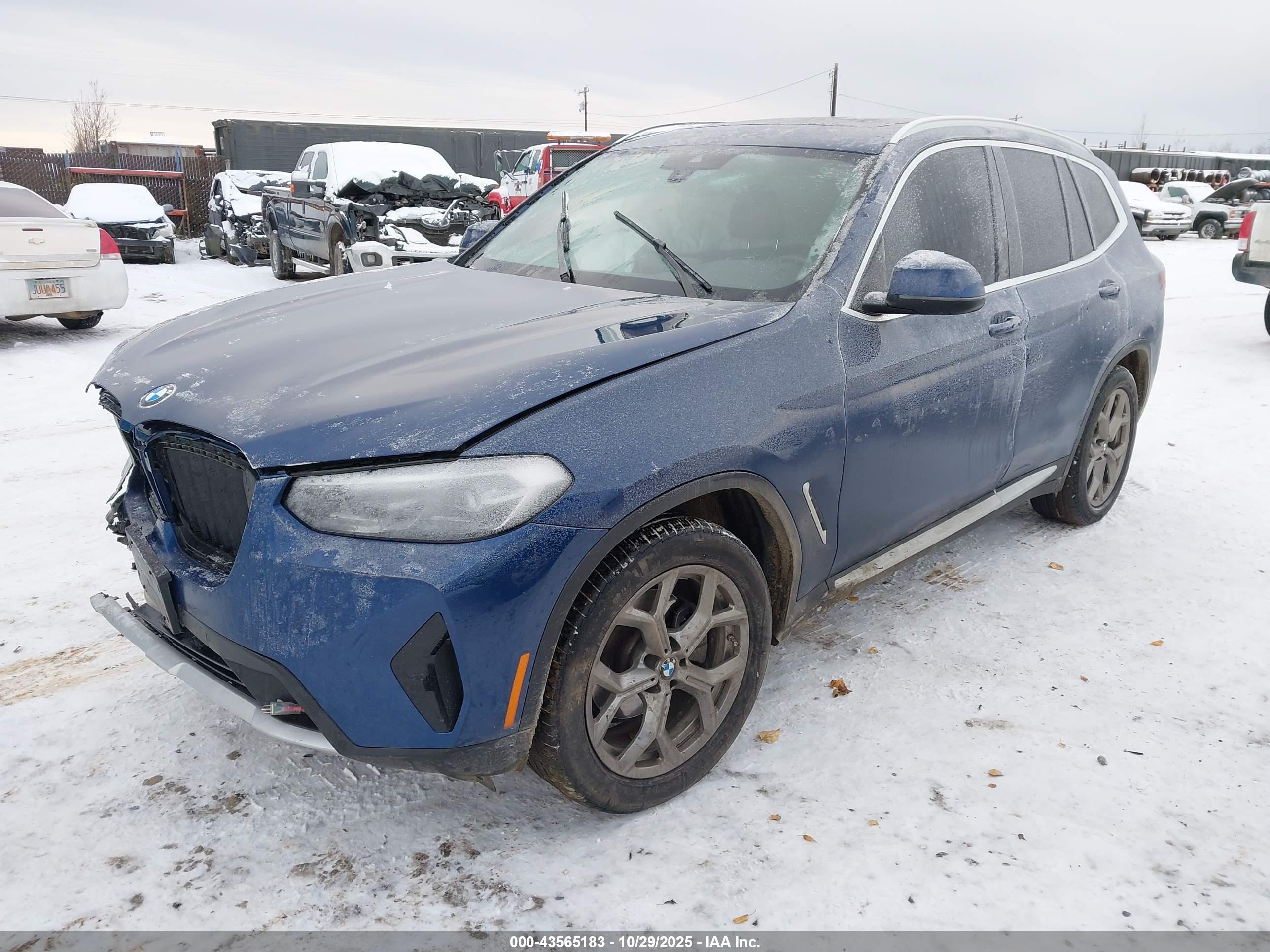 BMW X3 image 2