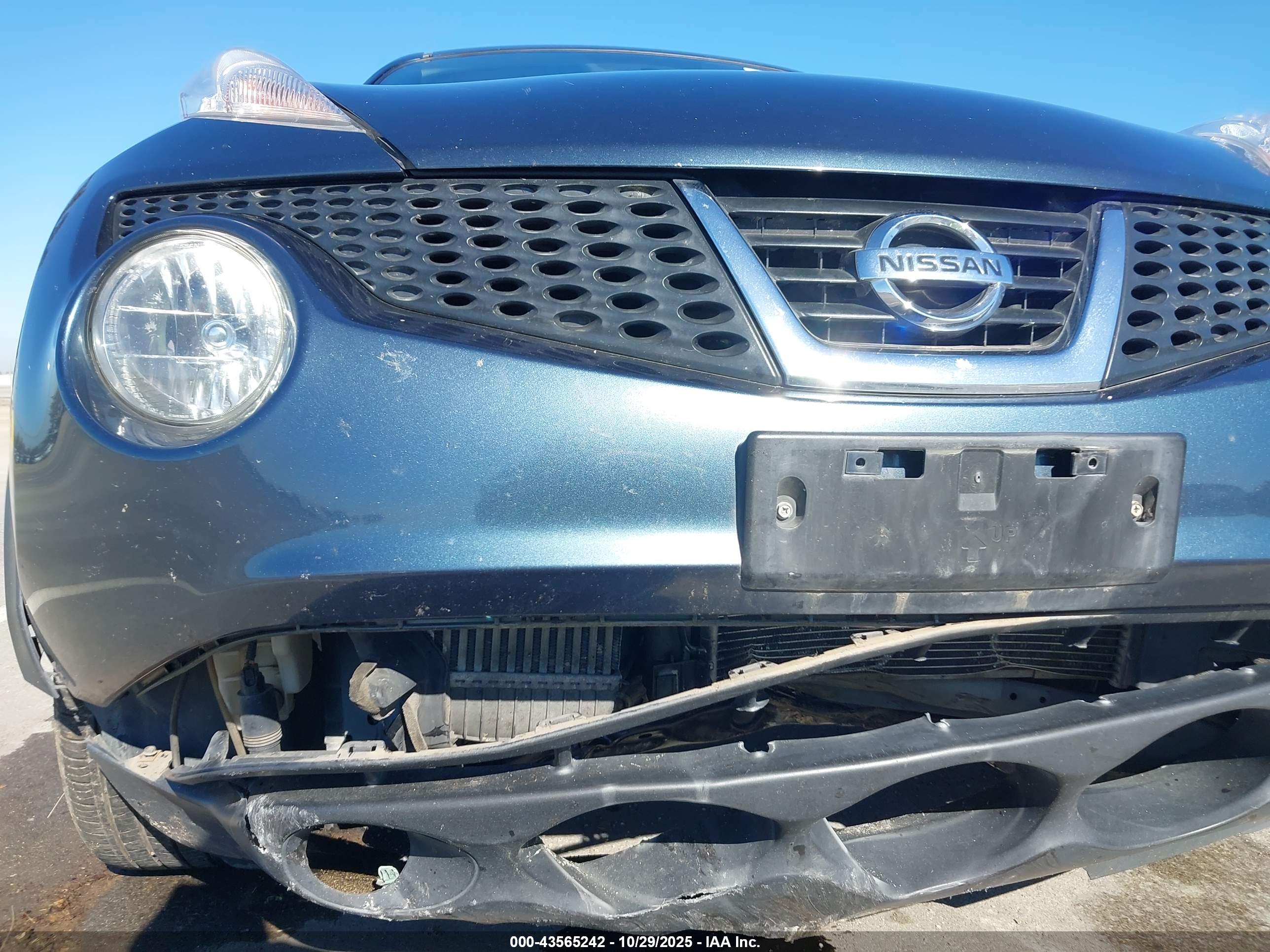 NISSAN JUKE image 6