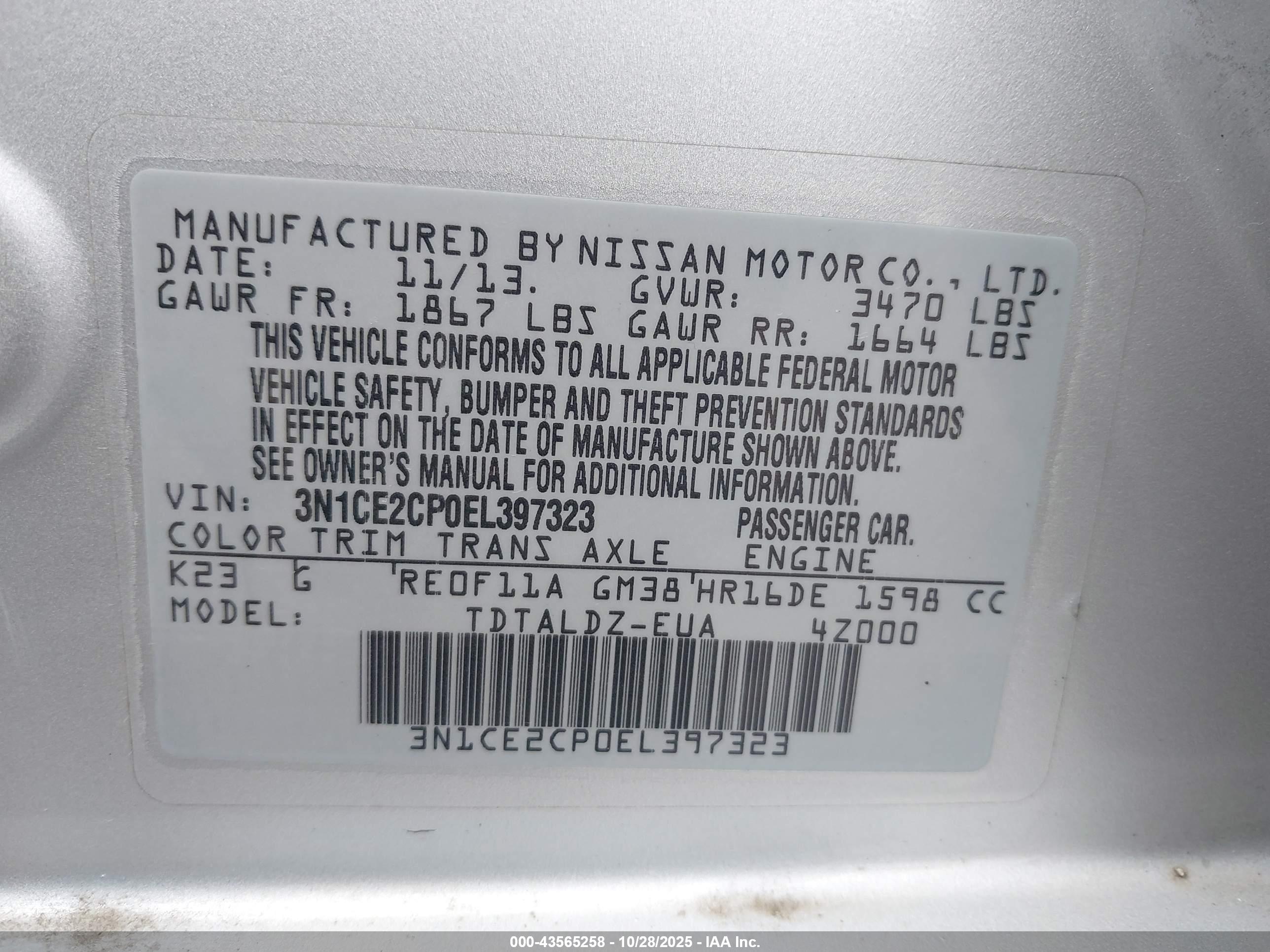 NISSAN VERSA image 9
