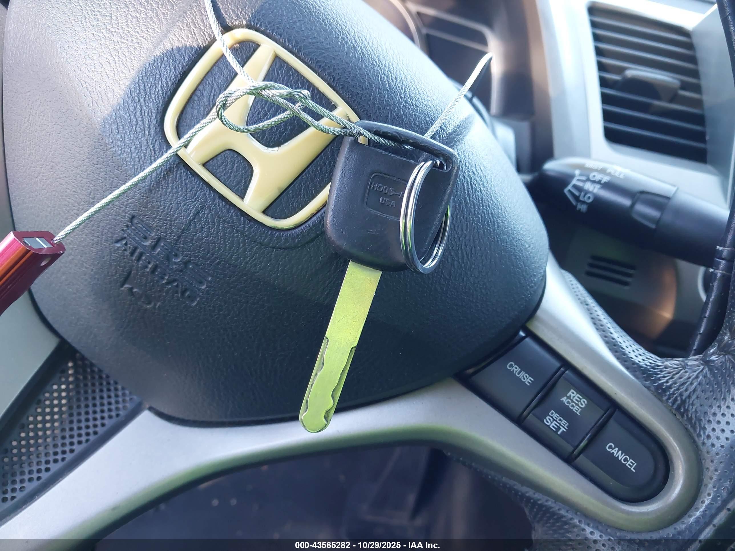 HONDA CIVIC image 11
