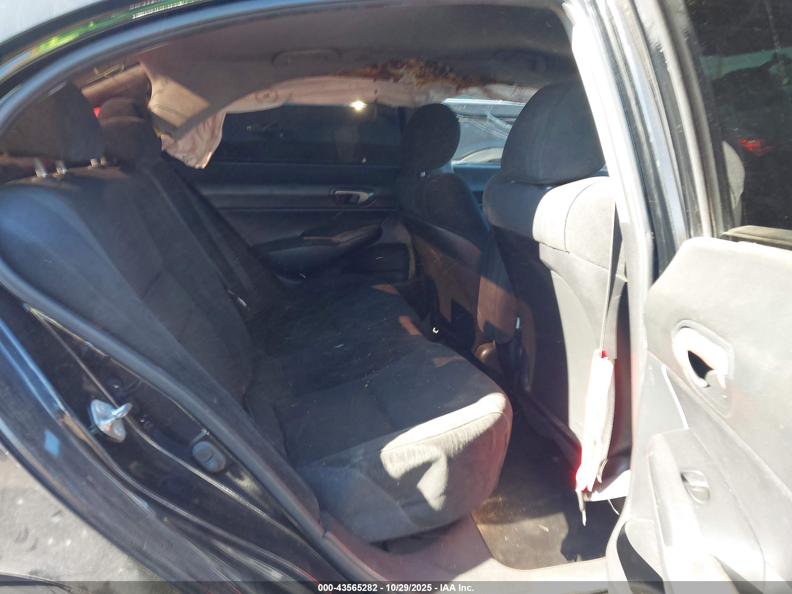 HONDA CIVIC image 8