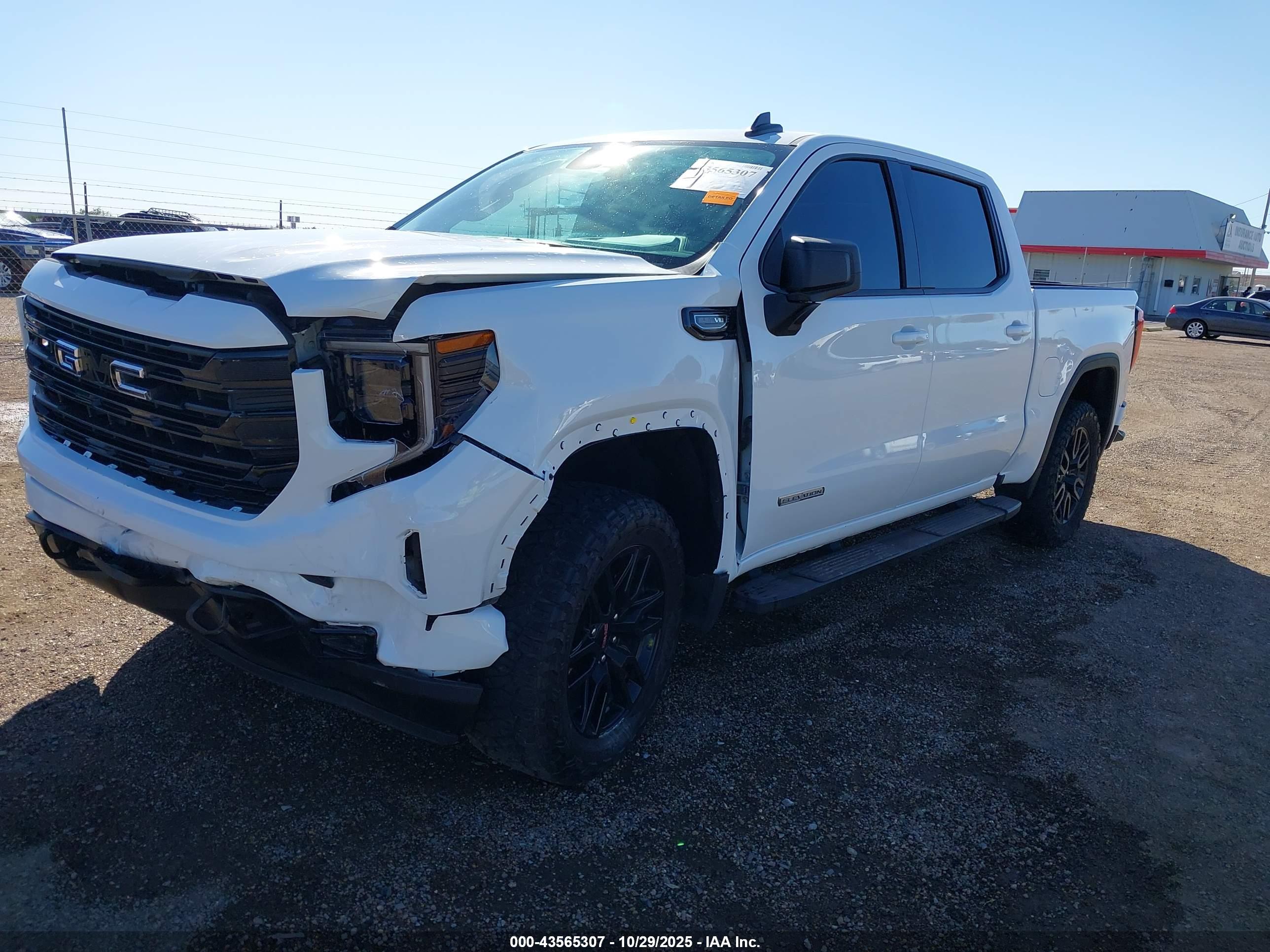 GMC SIERRA image 2
