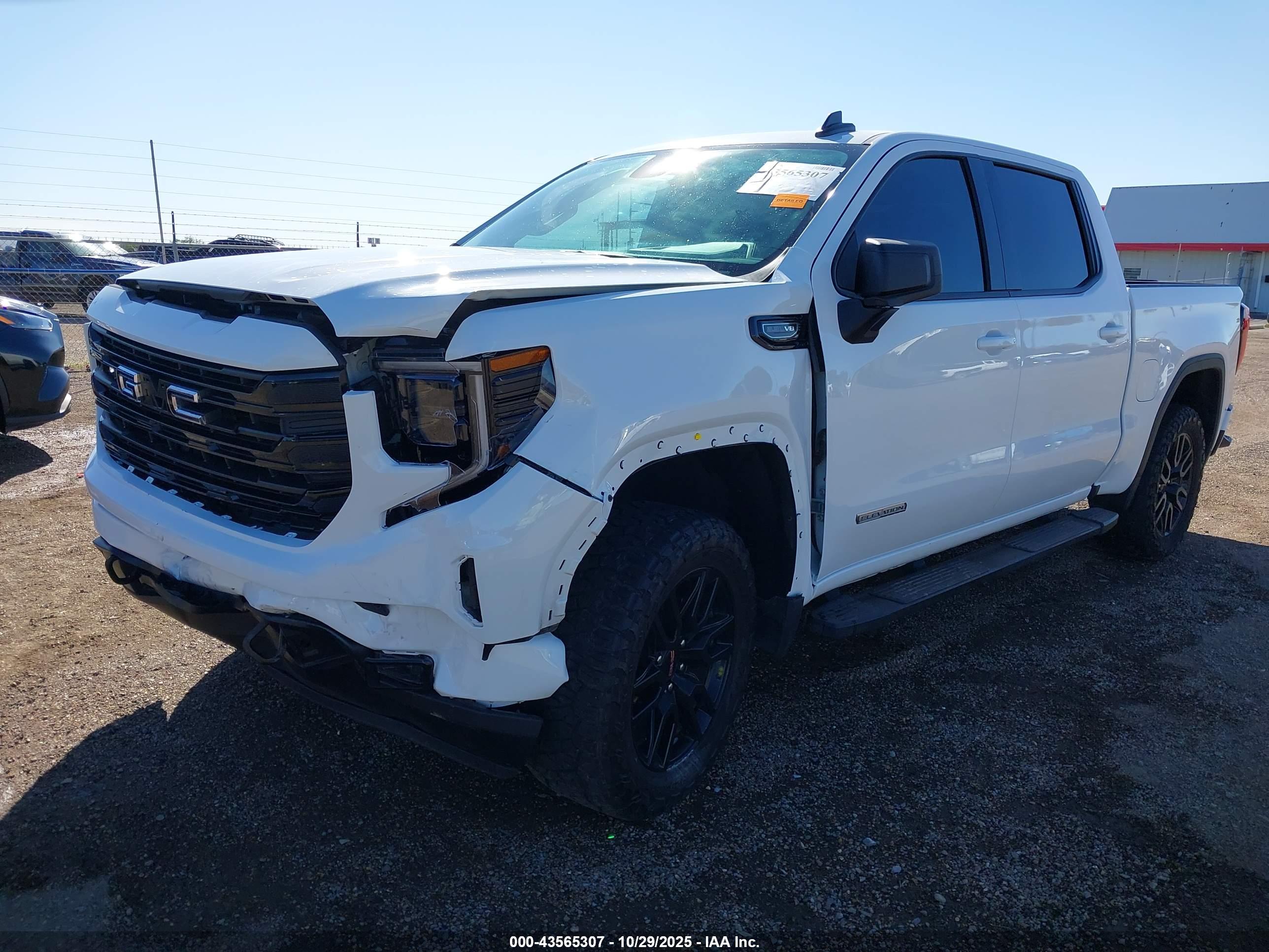 GMC SIERRA image 6